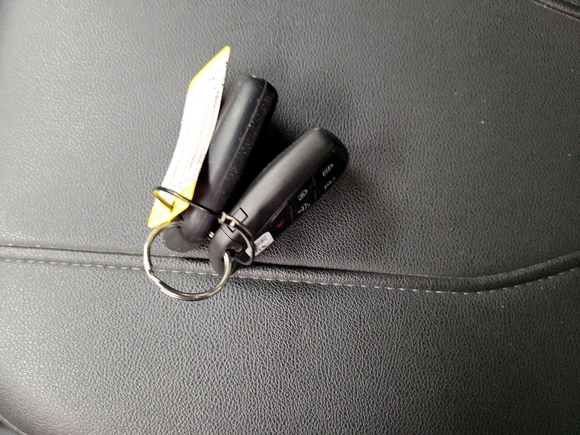 Thumbnail: 2024 Chevrolet Silverado 1500 - 18