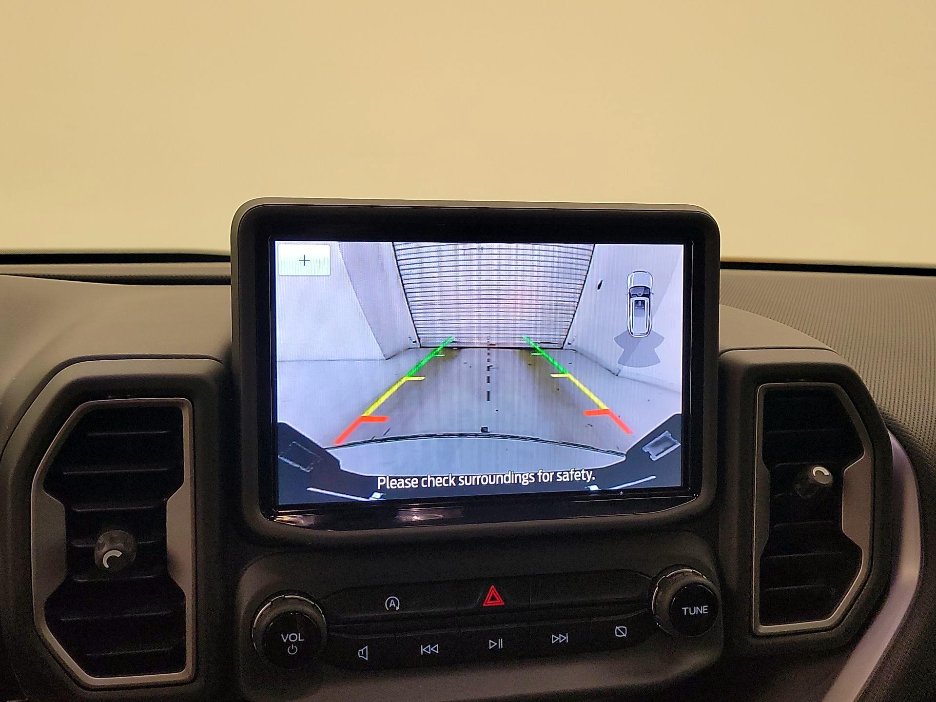 Thumbnail: 2023 Ford Bronco Sport - 15