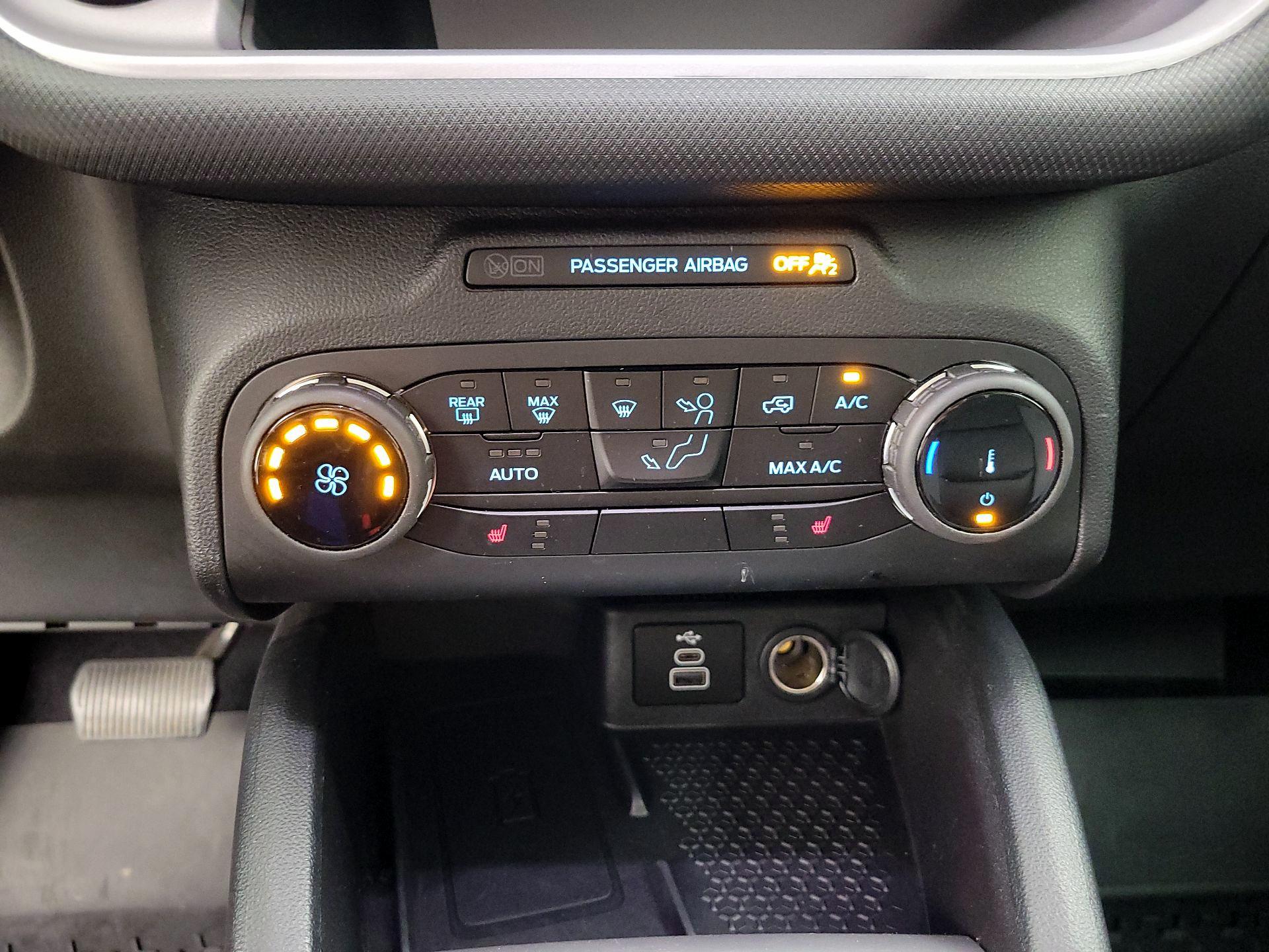 Thumbnail: 2023 Ford Bronco Sport - 17