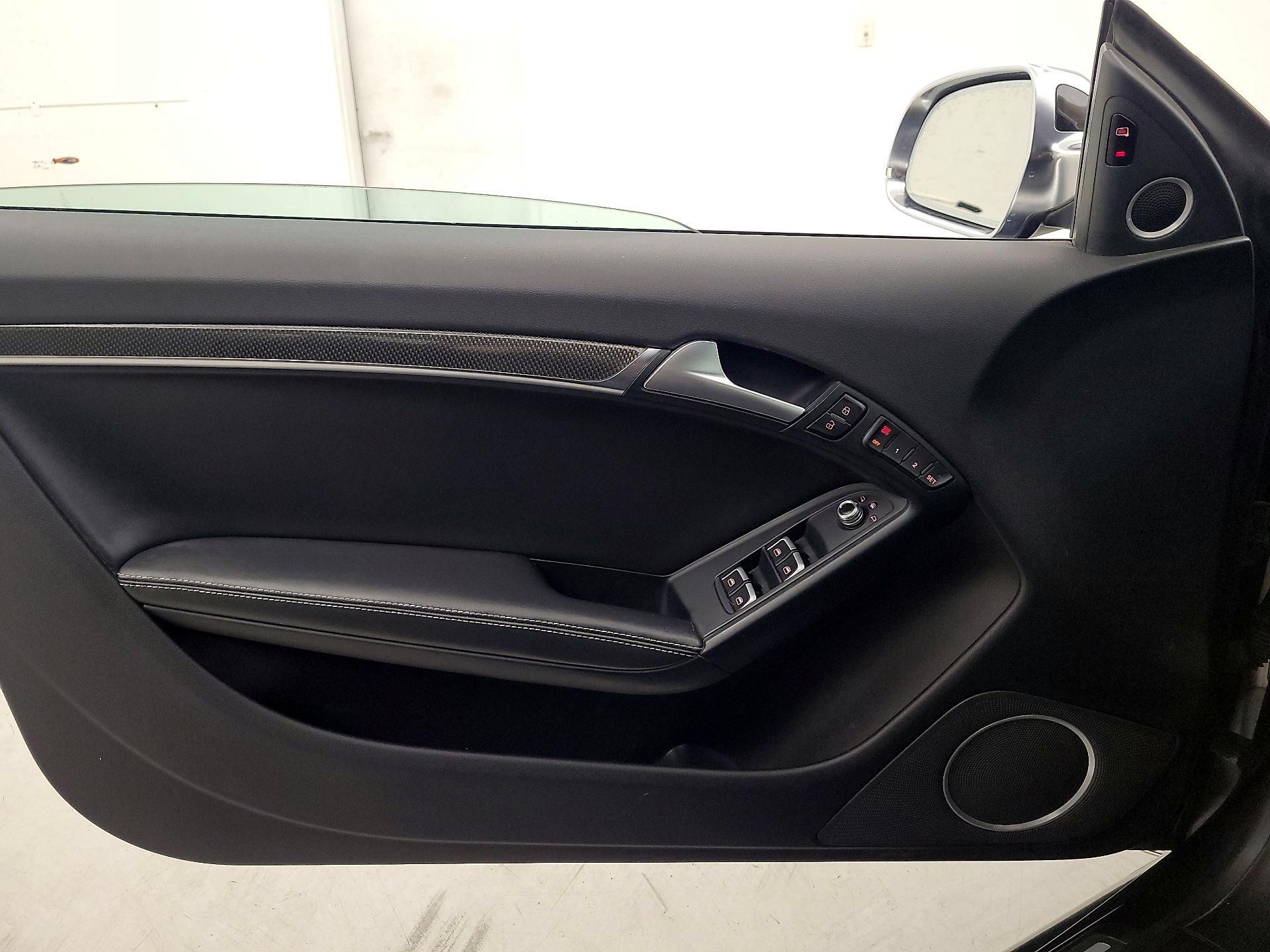 Thumbnail: 2015 Audi S5 - 12