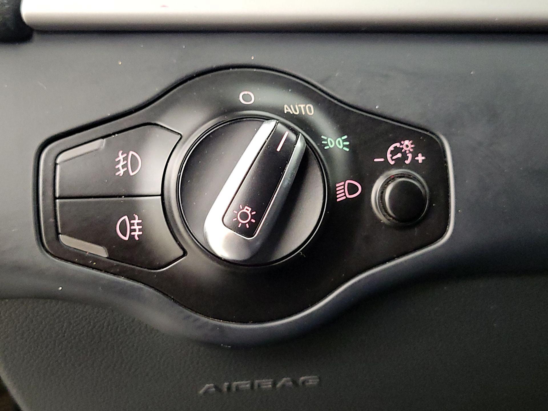 Thumbnail: 2015 Audi S5 - 13