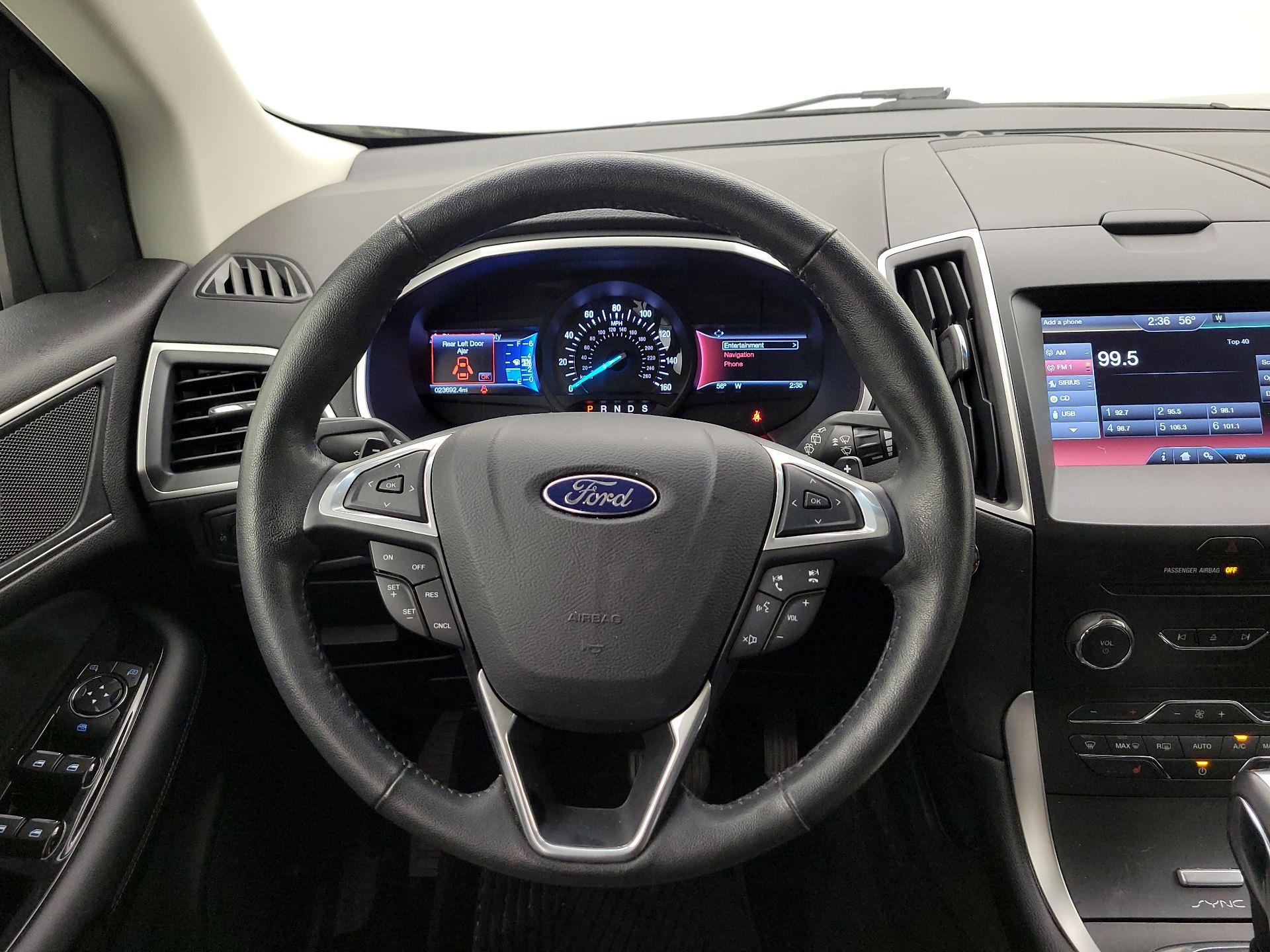 Thumbnail: 2015 Ford Edge - 10
