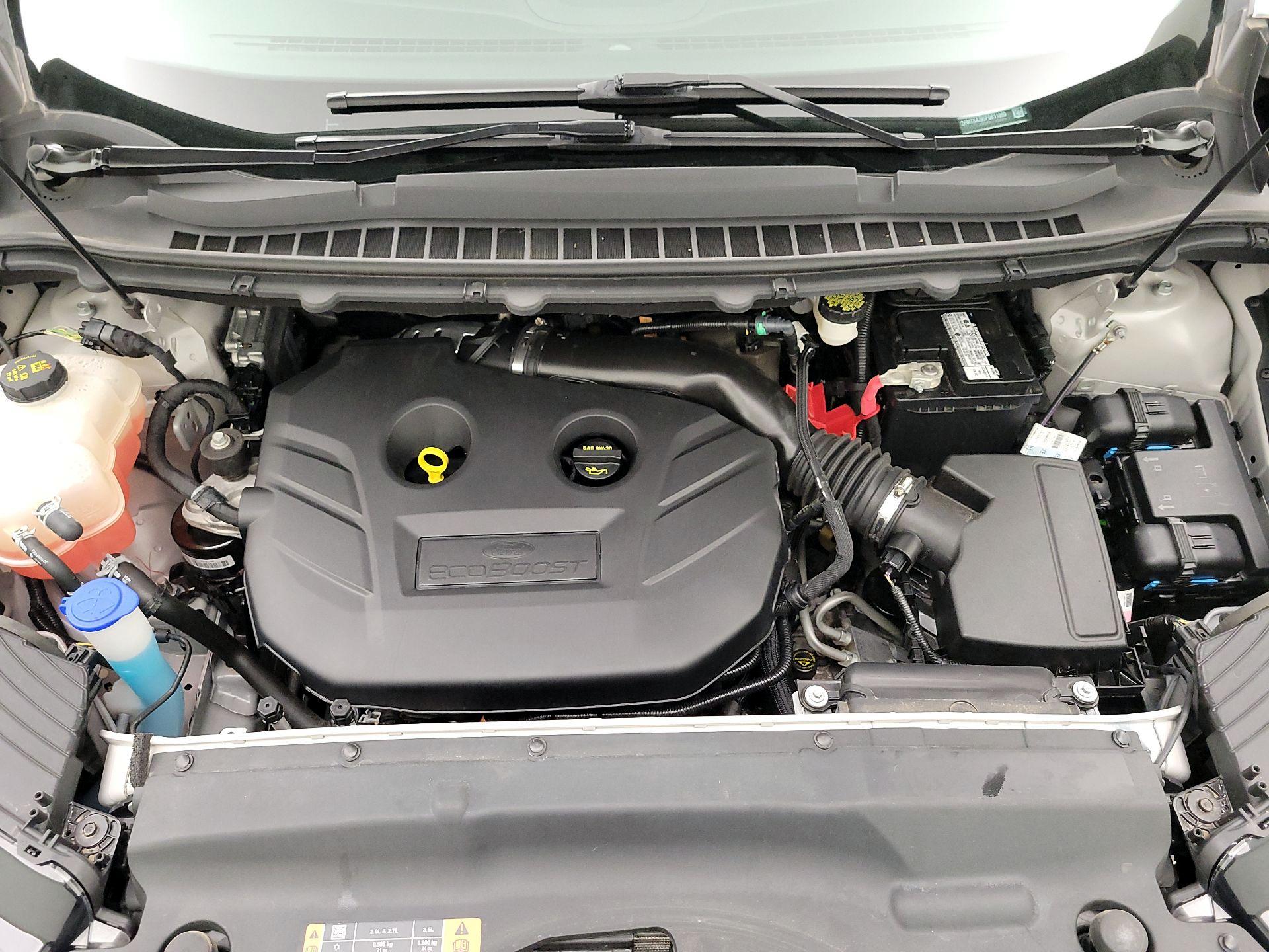 Thumbnail: 2015 Ford Edge - 17