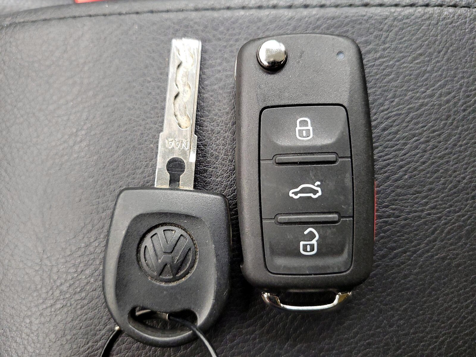 2017 Volkswagen Tiguan S - Photo 19