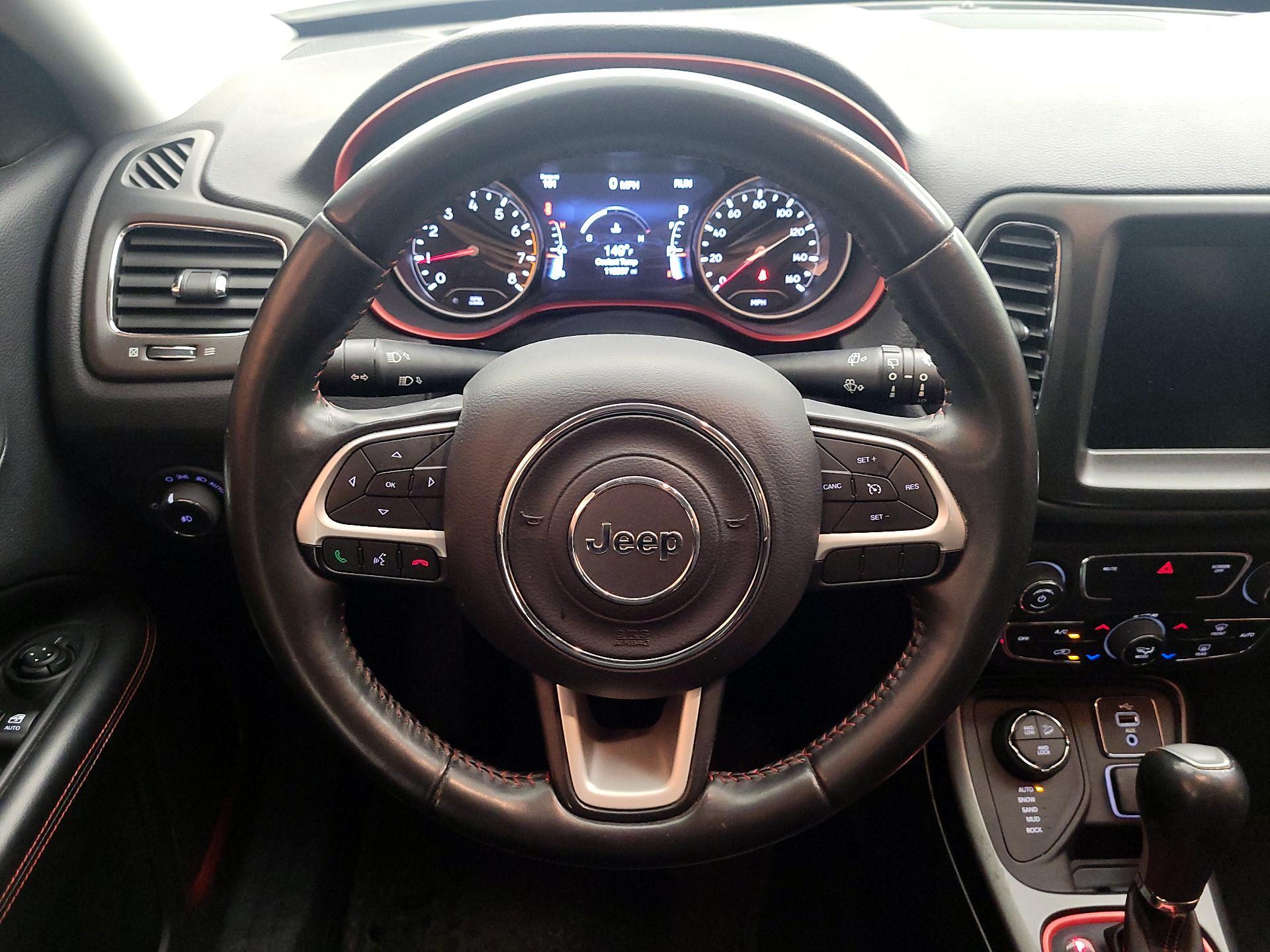 Thumbnail: 2018 Jeep Compass - 10