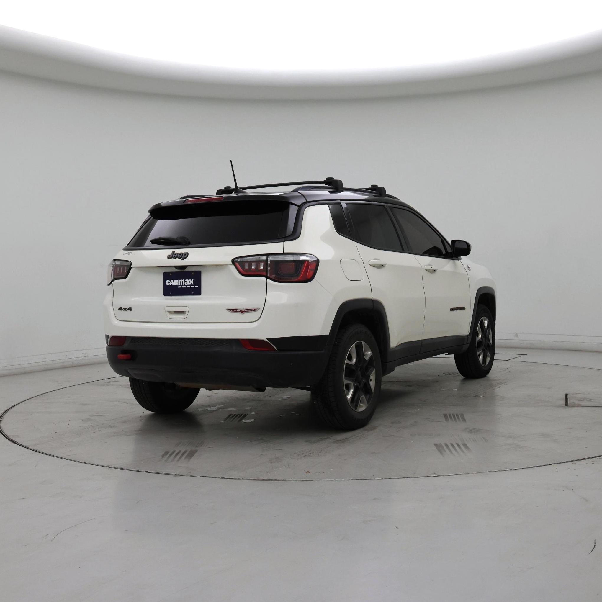 Thumbnail: 2018 Jeep Compass - 8