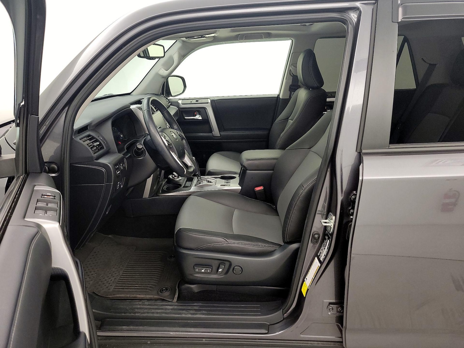 2023 Toyota 4Runner SR5 Premium - Photo 12
