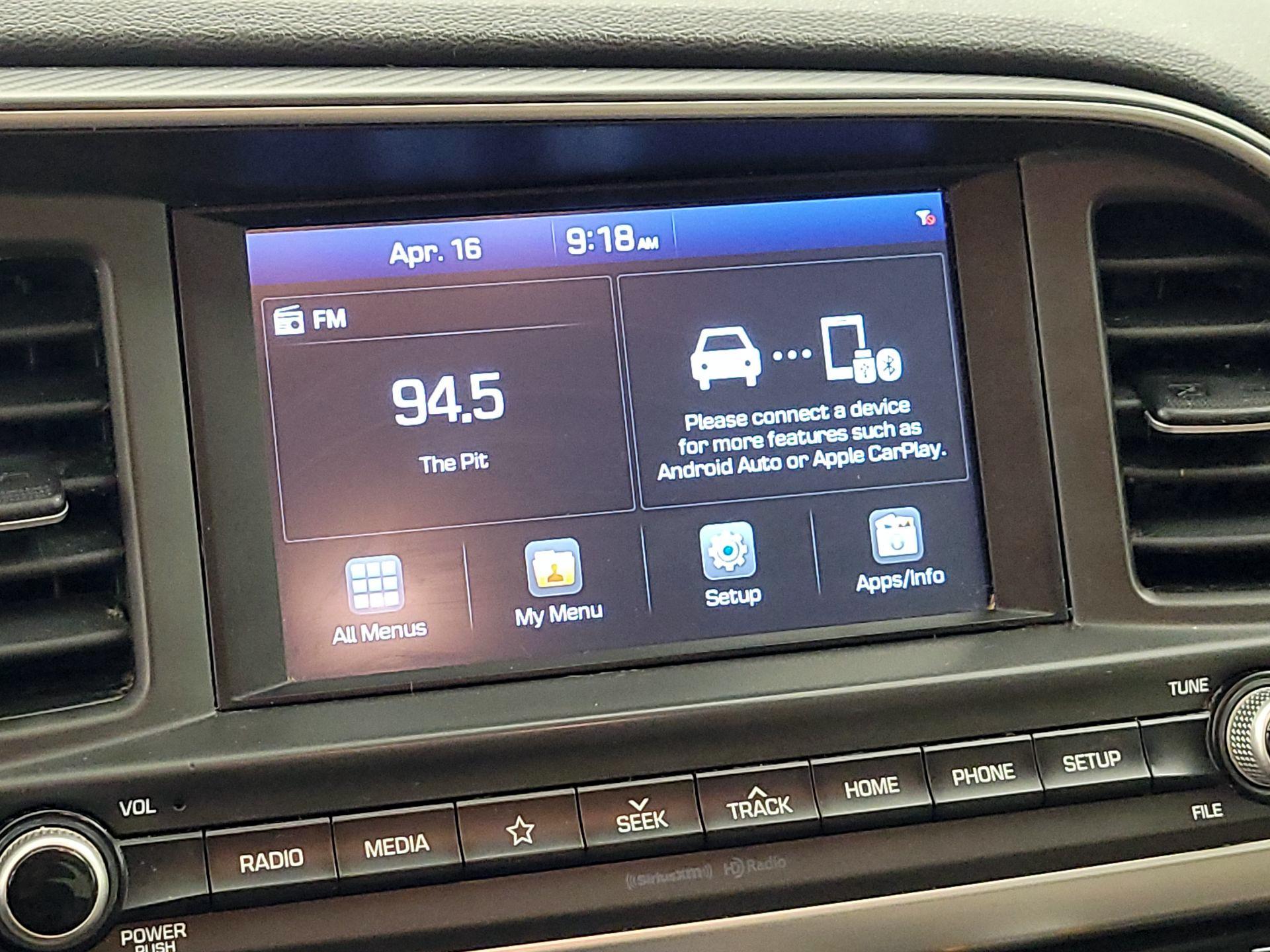Thumbnail: 2019 Hyundai Elantra - 14