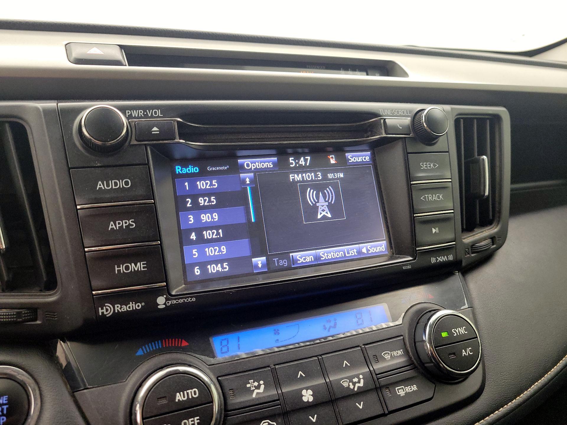 Thumbnail: 2018 Toyota RAV4 - 13