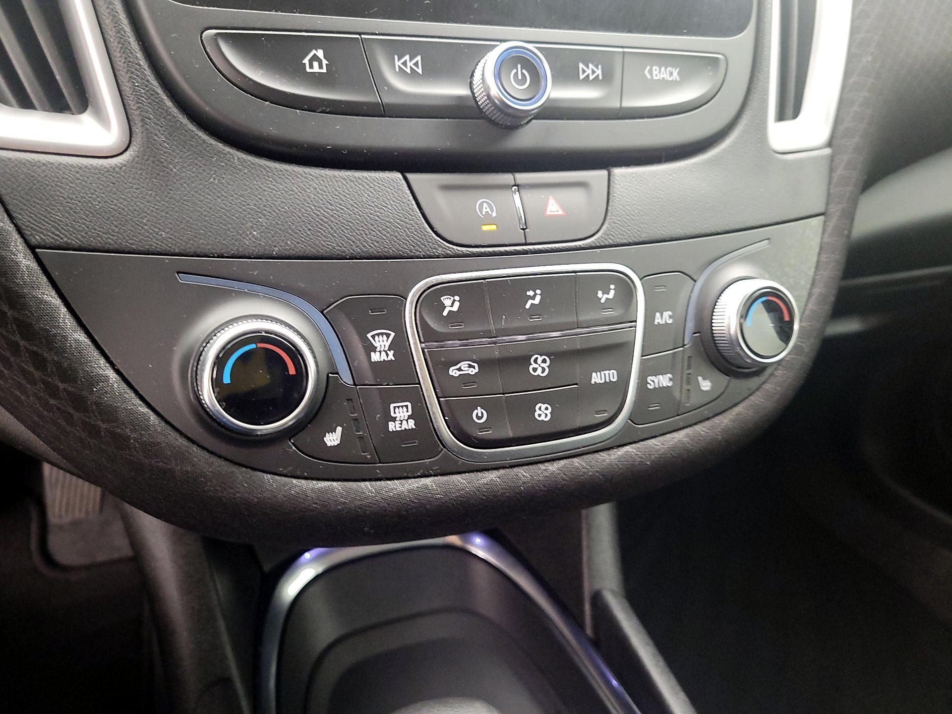 Thumbnail: 2024 Chevrolet Malibu - 14