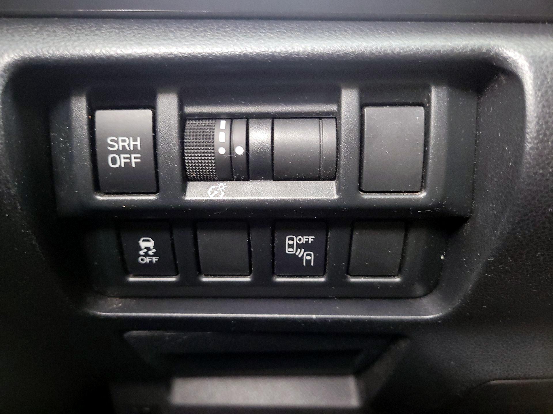 Thumbnail: 2018 Subaru Crosstrek - 13