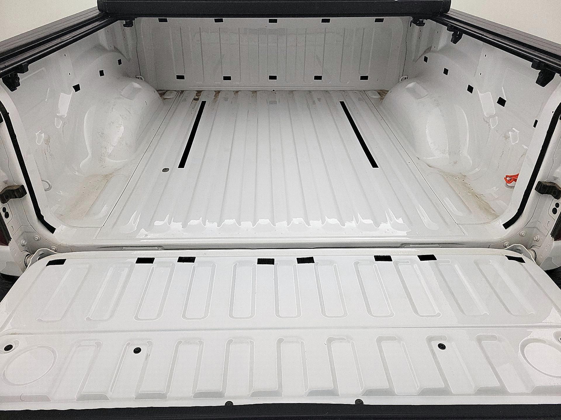 Thumbnail: 2020 RAM 1500 - 16