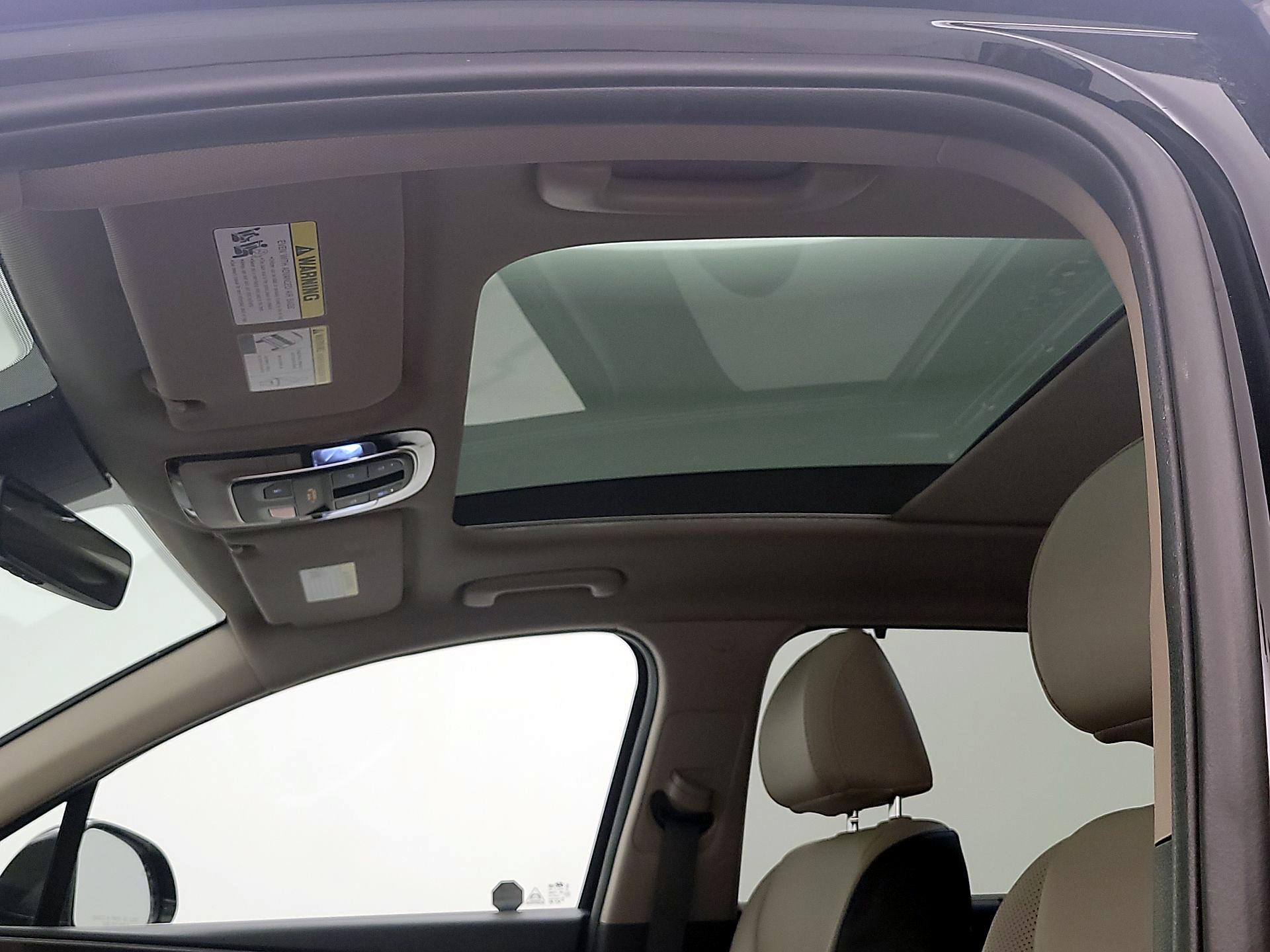 Thumbnail: 2023 Hyundai Santa Fe - 19