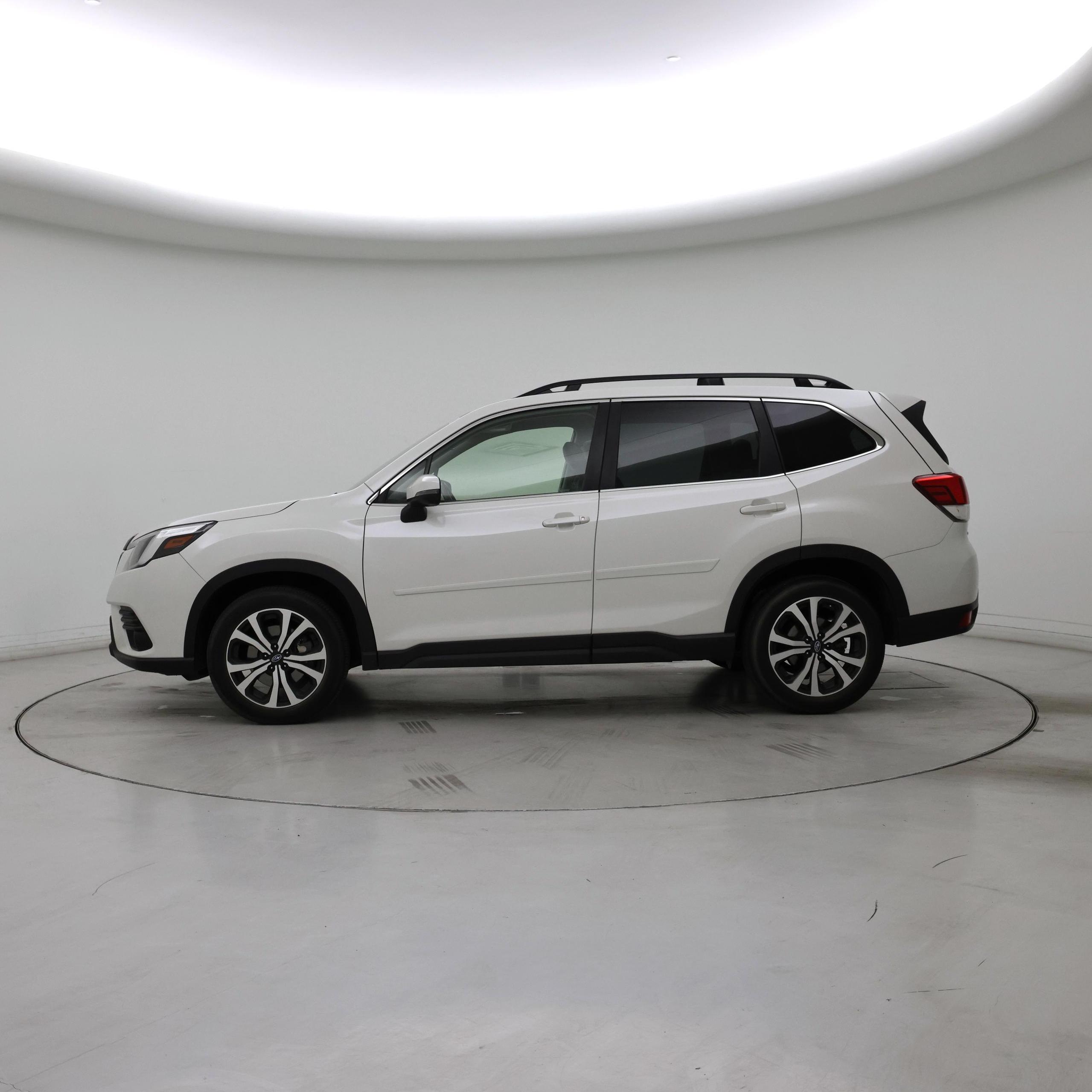 Thumbnail: 2022 Subaru Forester - 3