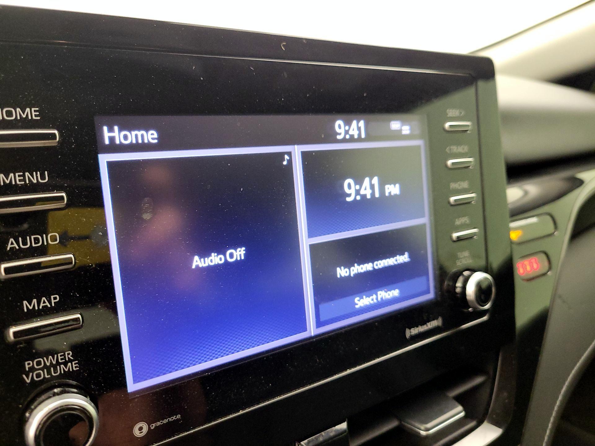 Thumbnail: 2022 Toyota Camry - 11