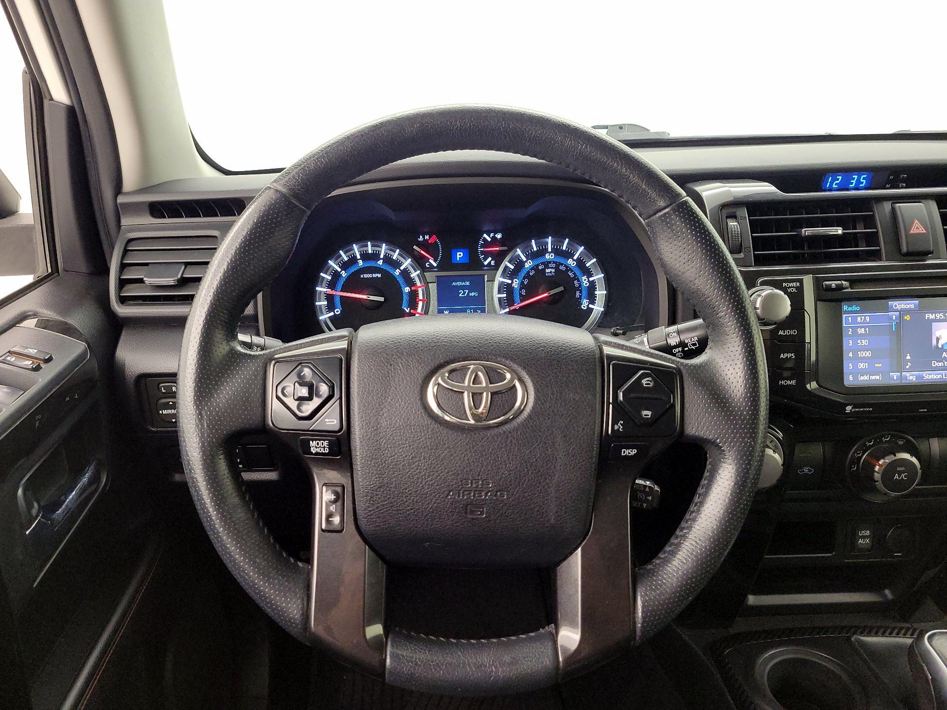 Thumbnail: 2018 Toyota 4Runner - 10