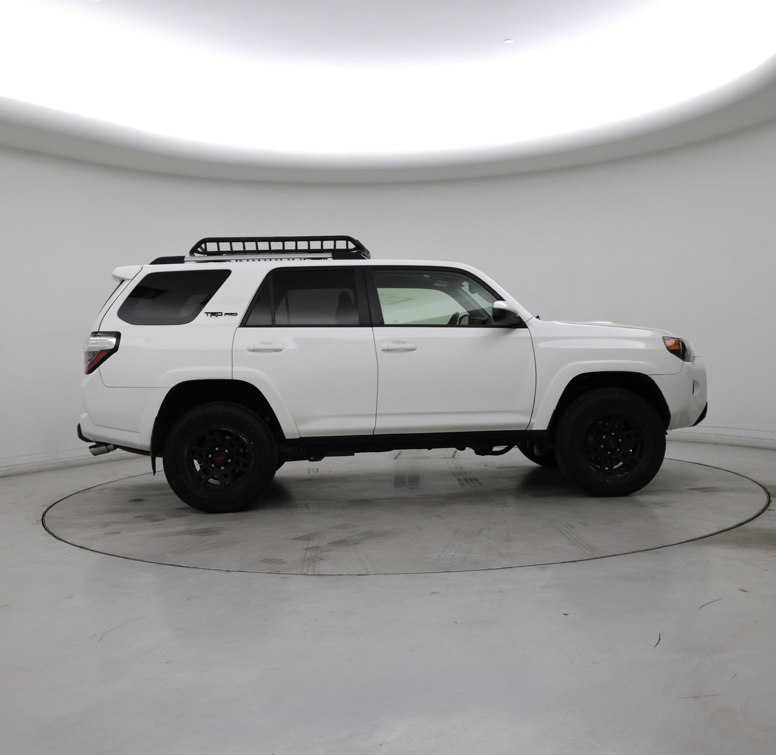 Thumbnail: 2018 Toyota 4Runner - 7