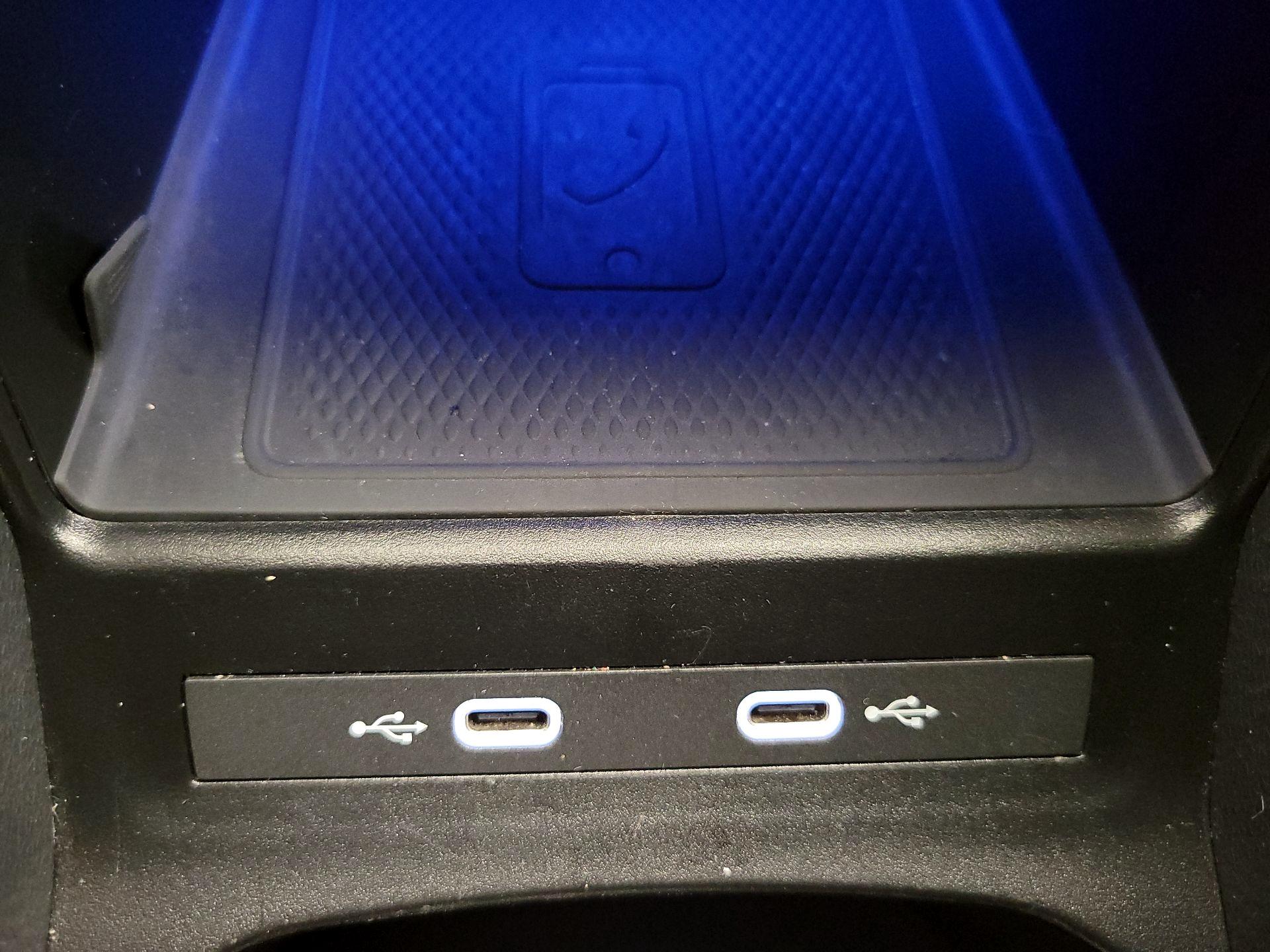 Thumbnail: 2022 Volkswagen ID.4 - 19