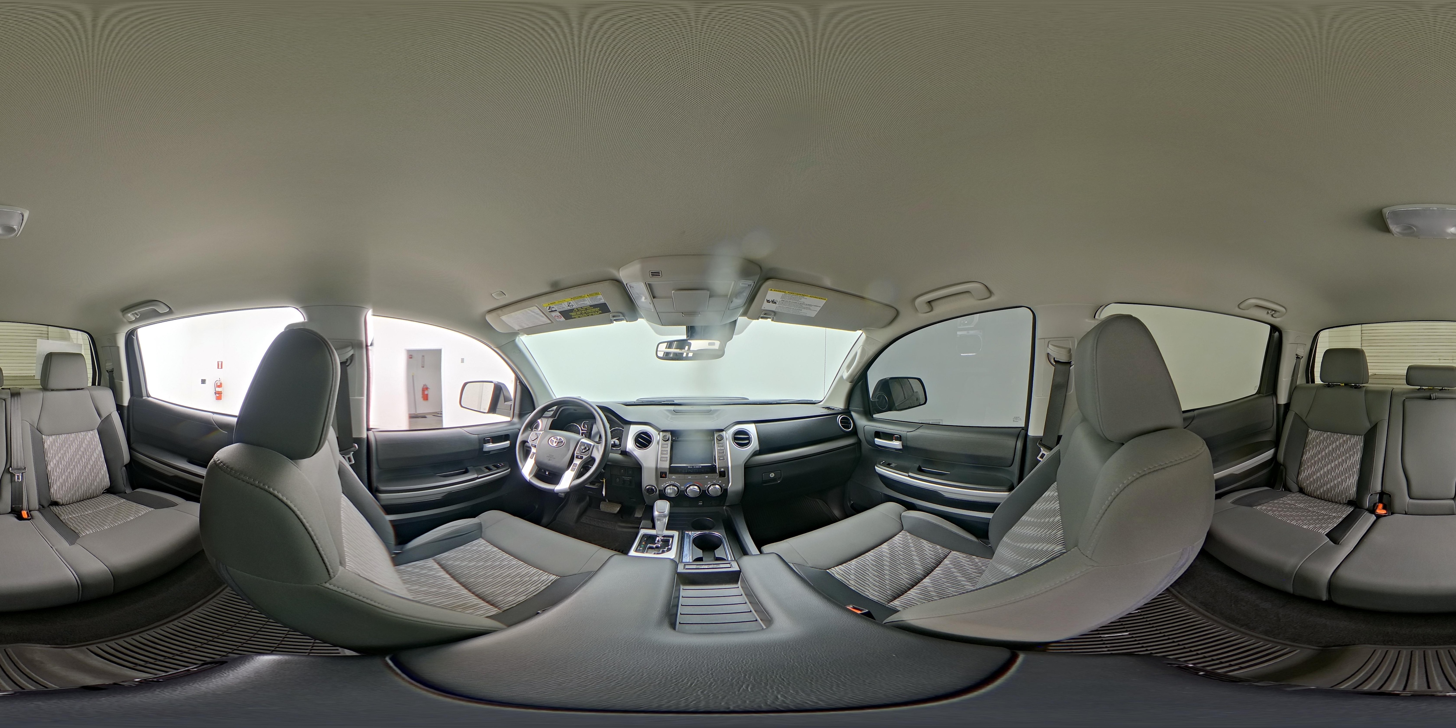 2019 Toyota Tundra SR5 - Photo 20
