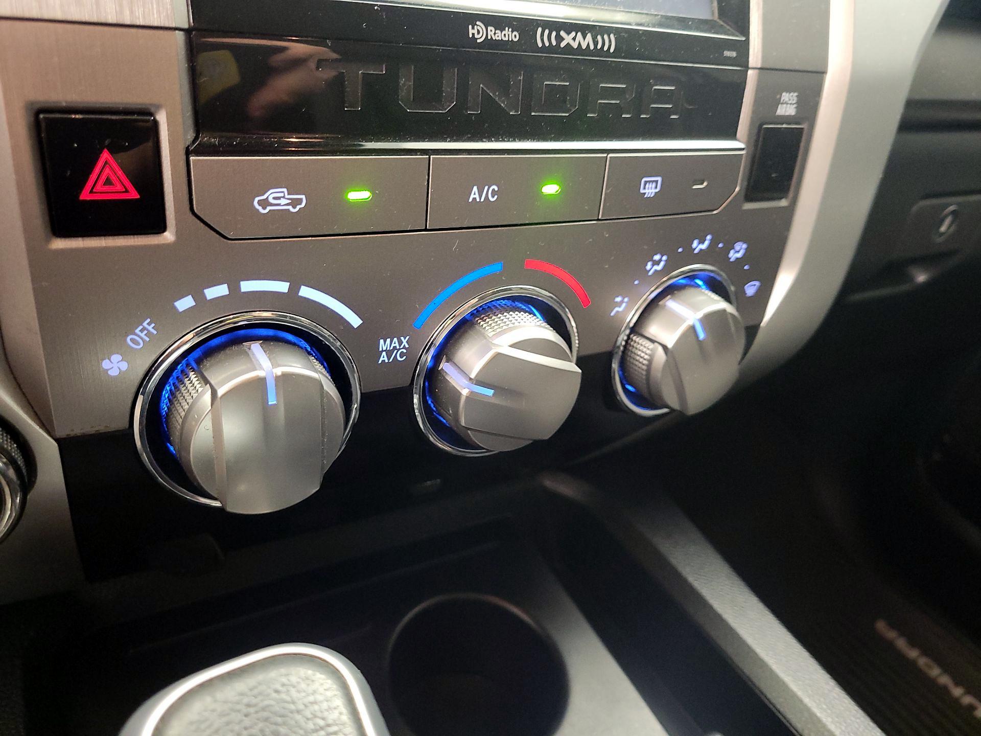 Thumbnail: 2019 Toyota Tundra - 14
