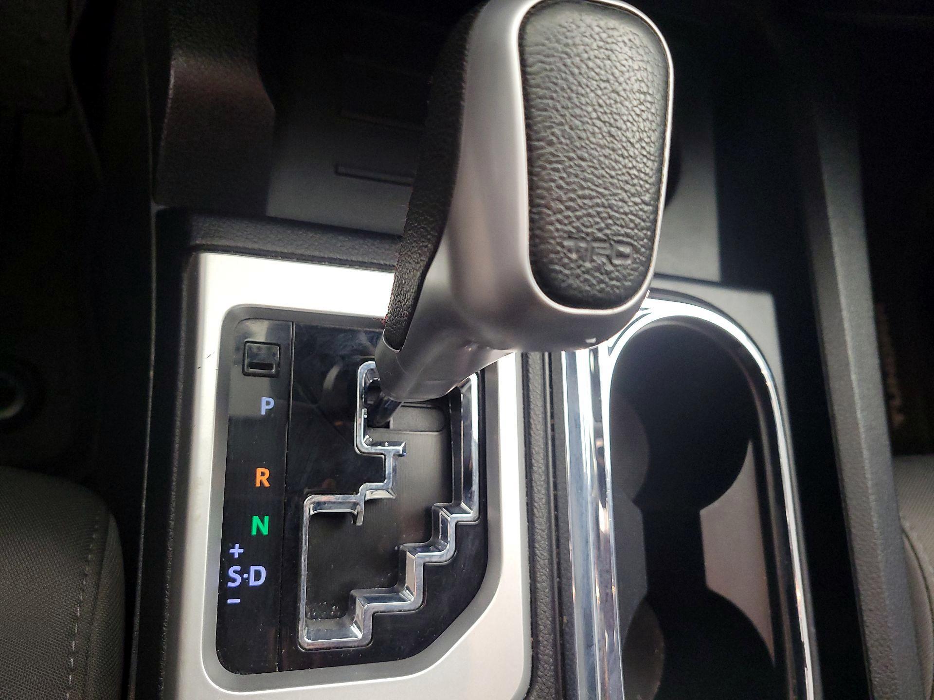Thumbnail: 2019 Toyota Tundra - 15