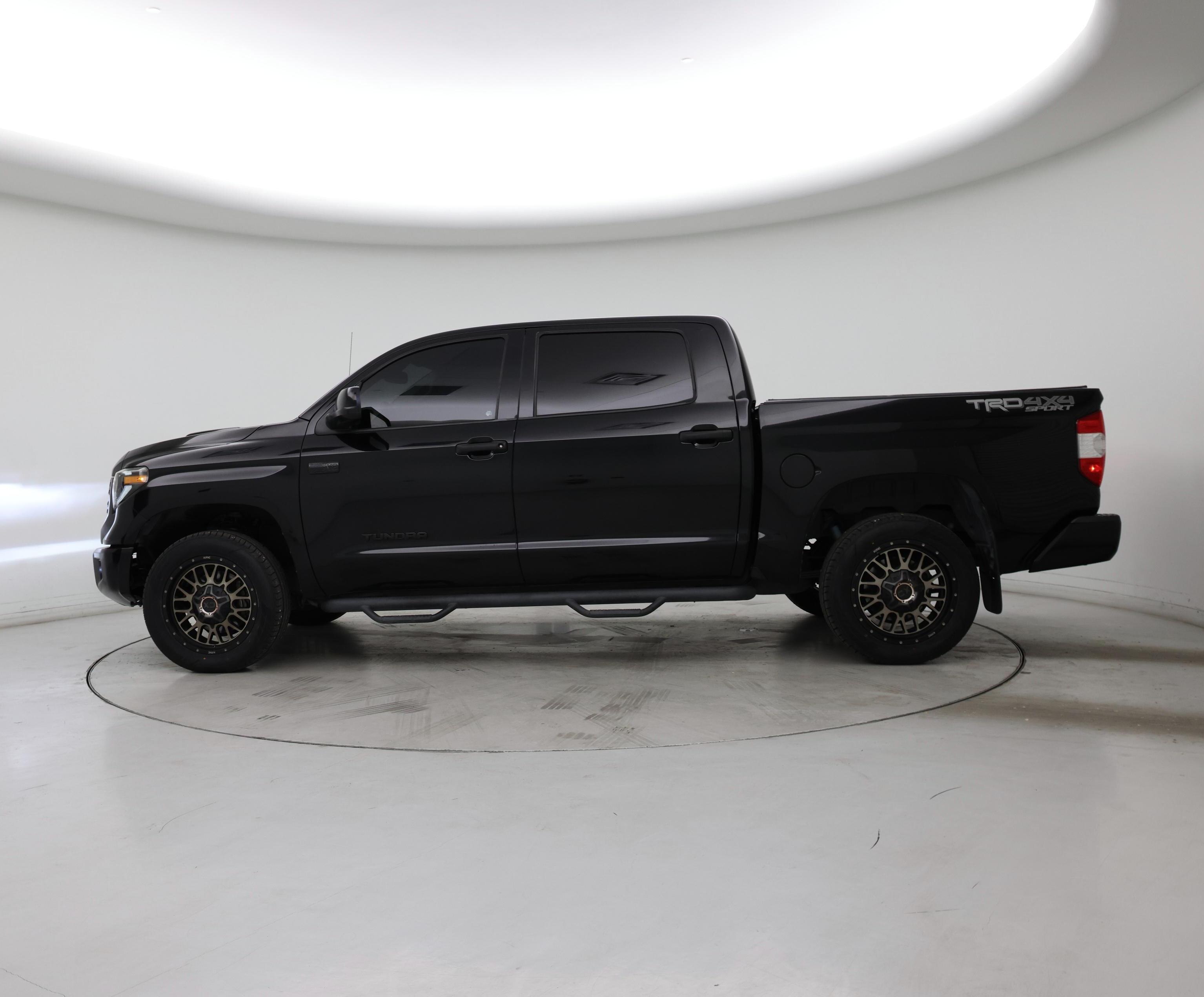 Thumbnail: 2019 Toyota Tundra - 3