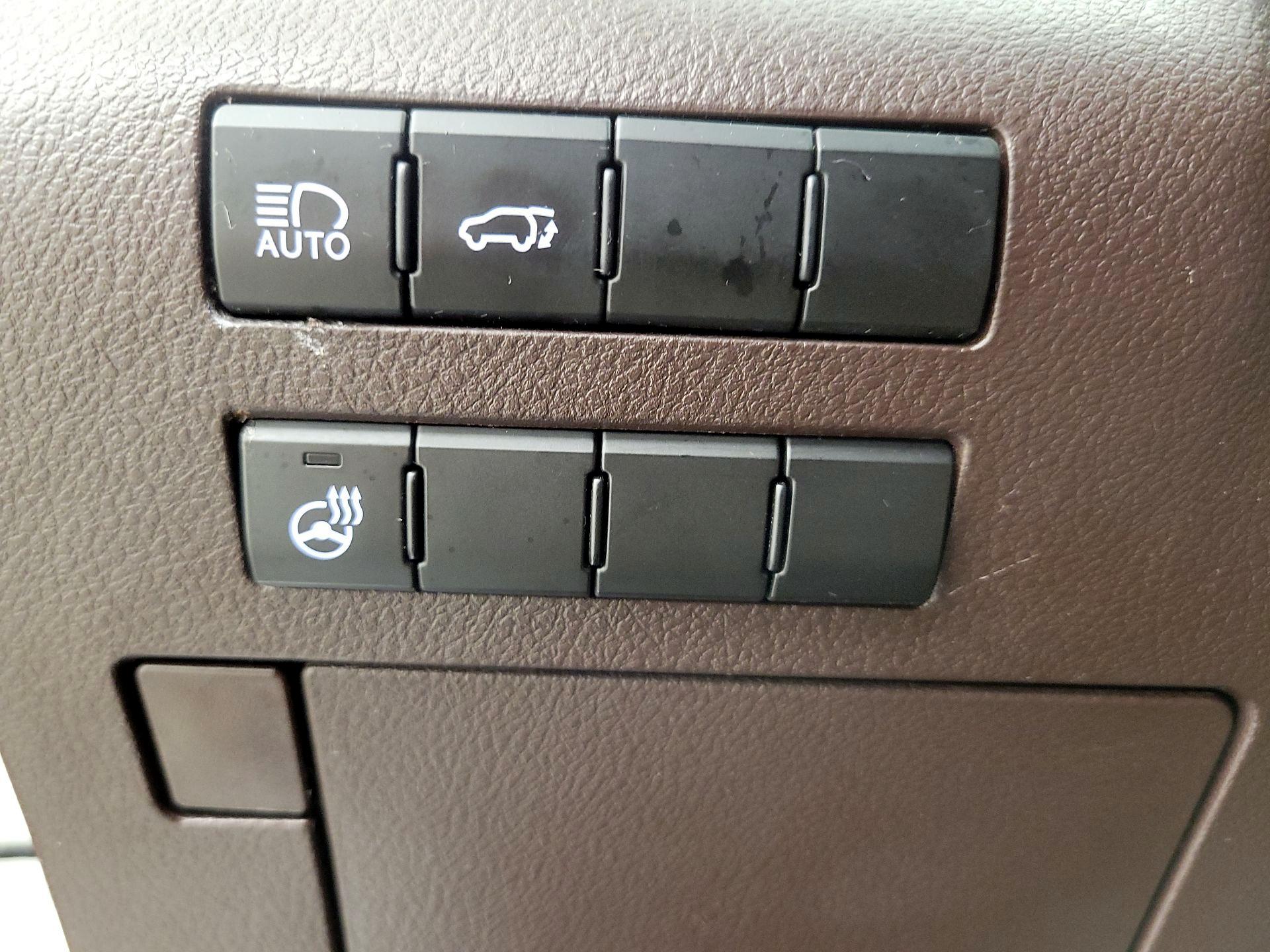 Thumbnail: 2017 Lexus RX - 13