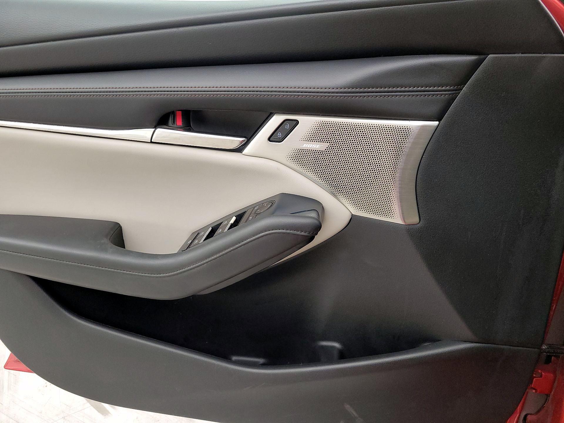 Thumbnail: 2019 Mazda Mazda3 - 12