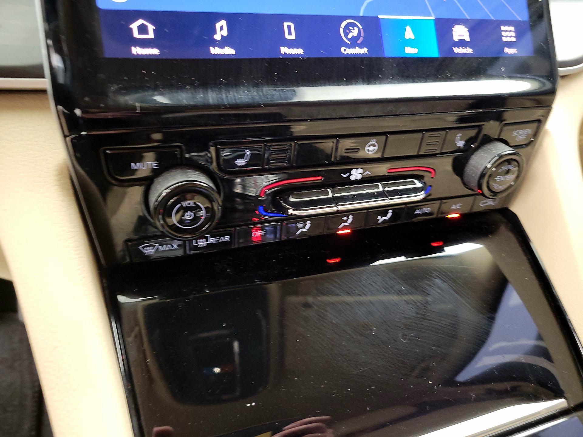 Thumbnail: 2022 Jeep Grand Cherokee L - 12