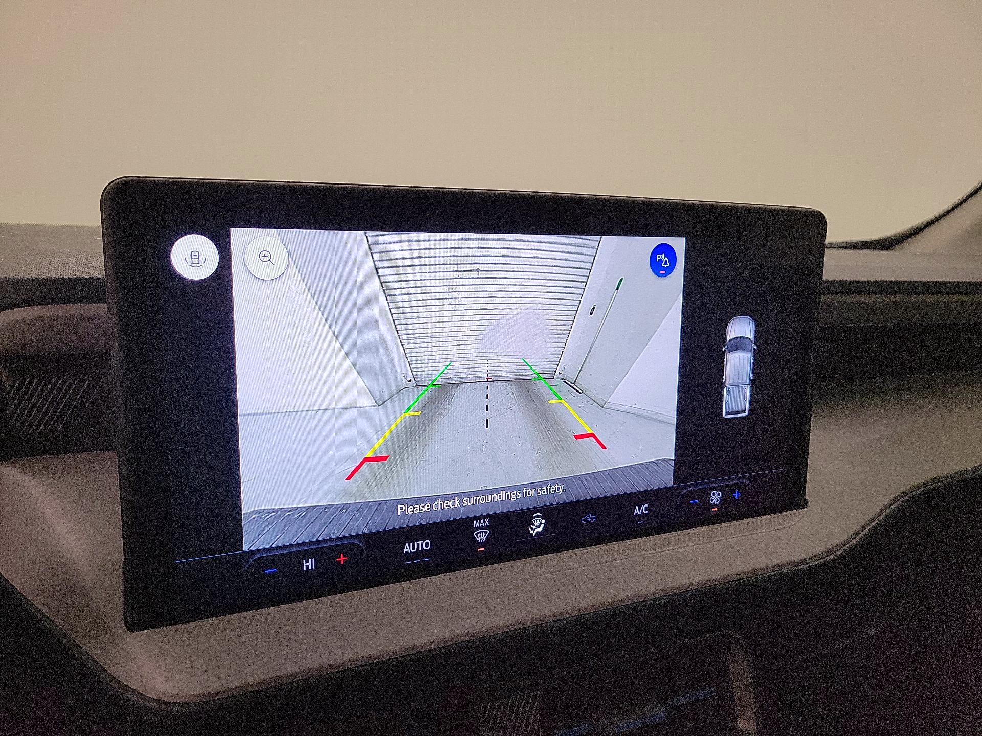 Thumbnail: 2025 Ford Maverick - 14