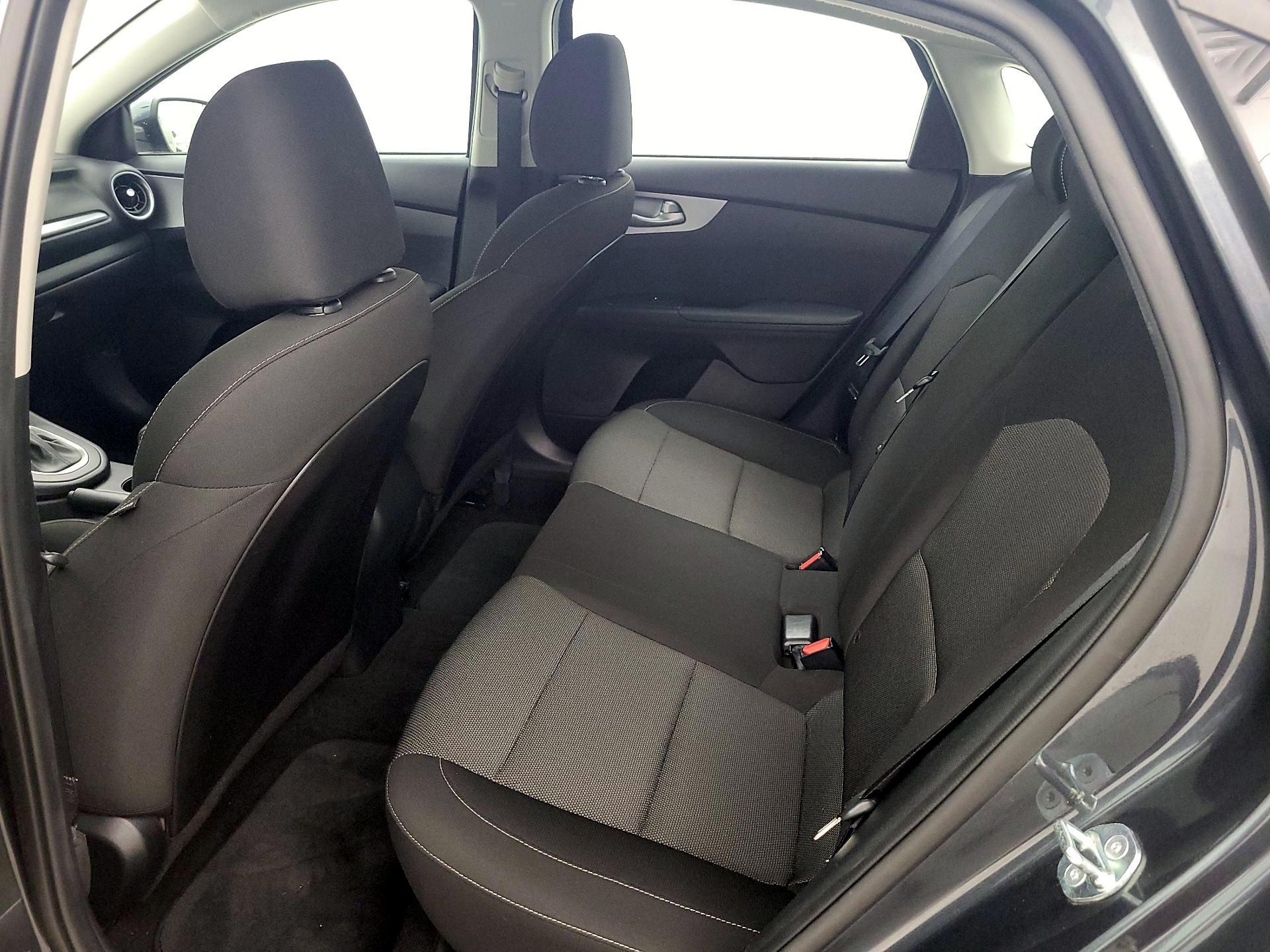 Thumbnail: 2023 Kia Forte - 19