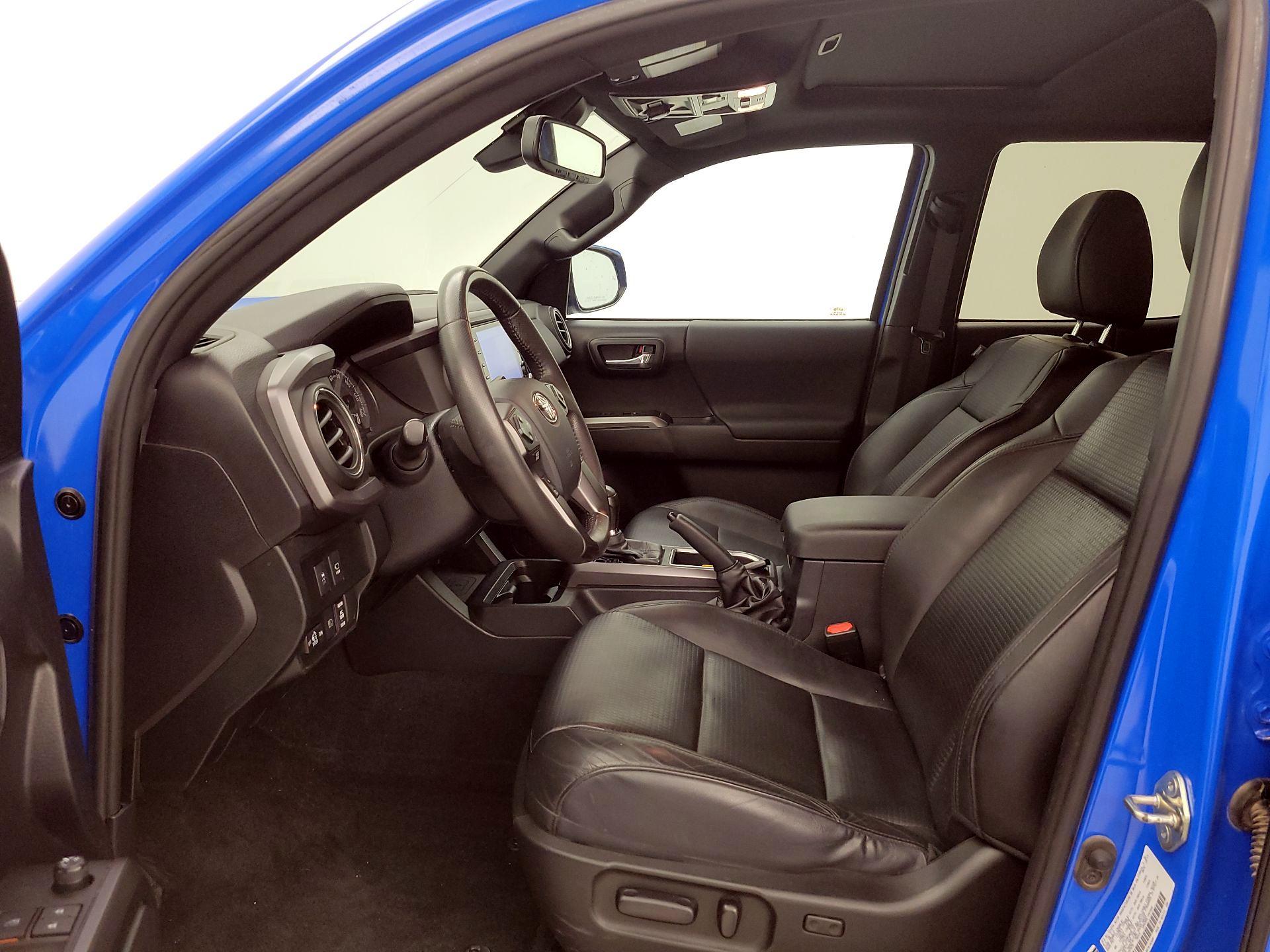 Thumbnail: 2020 Toyota Tacoma - 11