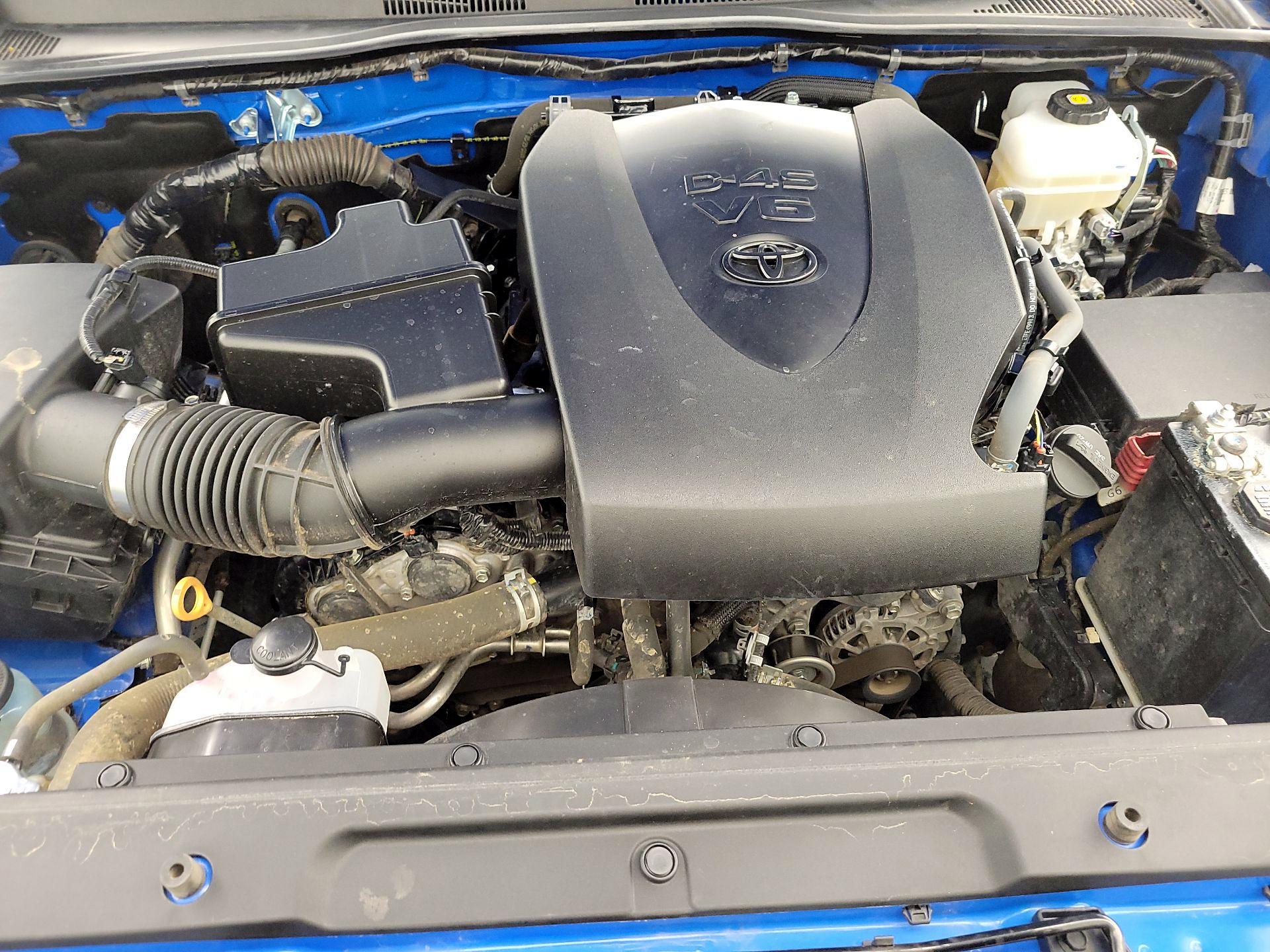 Thumbnail: 2020 Toyota Tacoma - 17