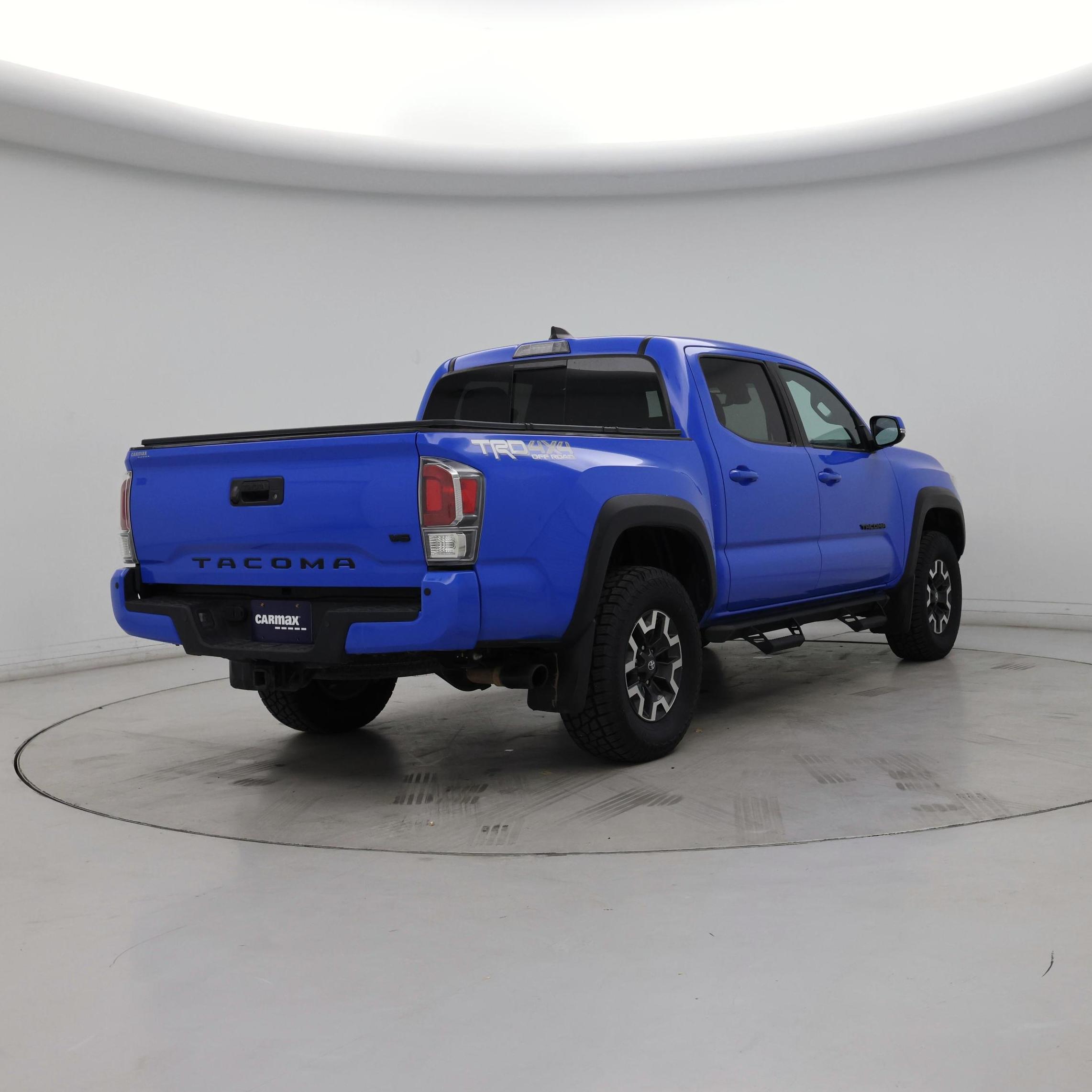Thumbnail: 2020 Toyota Tacoma - 8