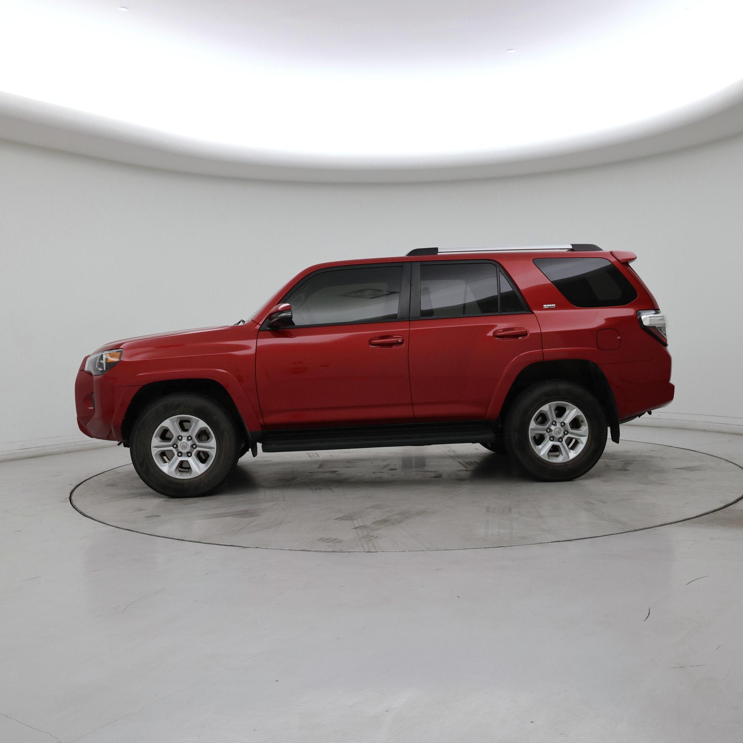 Thumbnail: 2021 Toyota 4Runner - 3