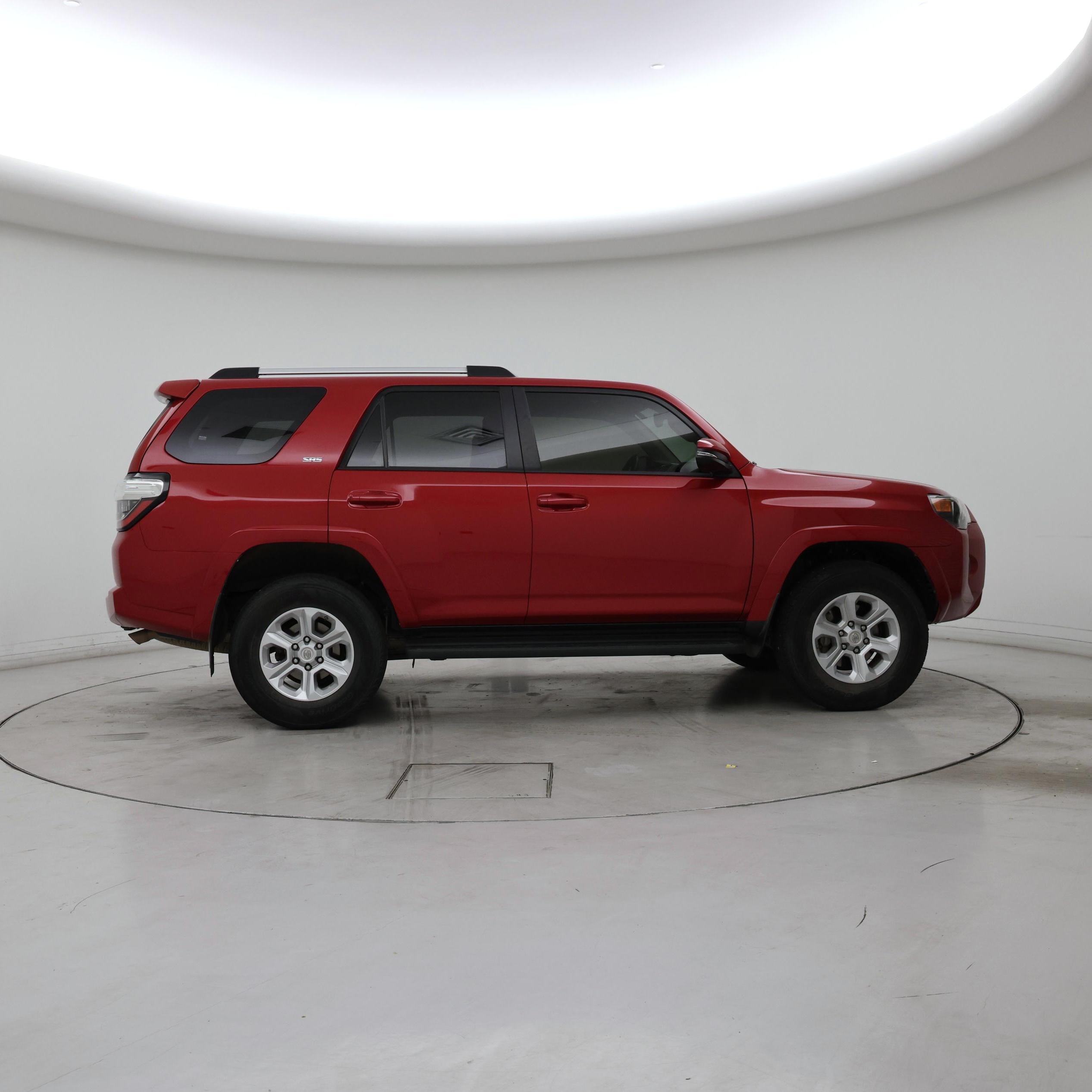 Thumbnail: 2021 Toyota 4Runner - 7