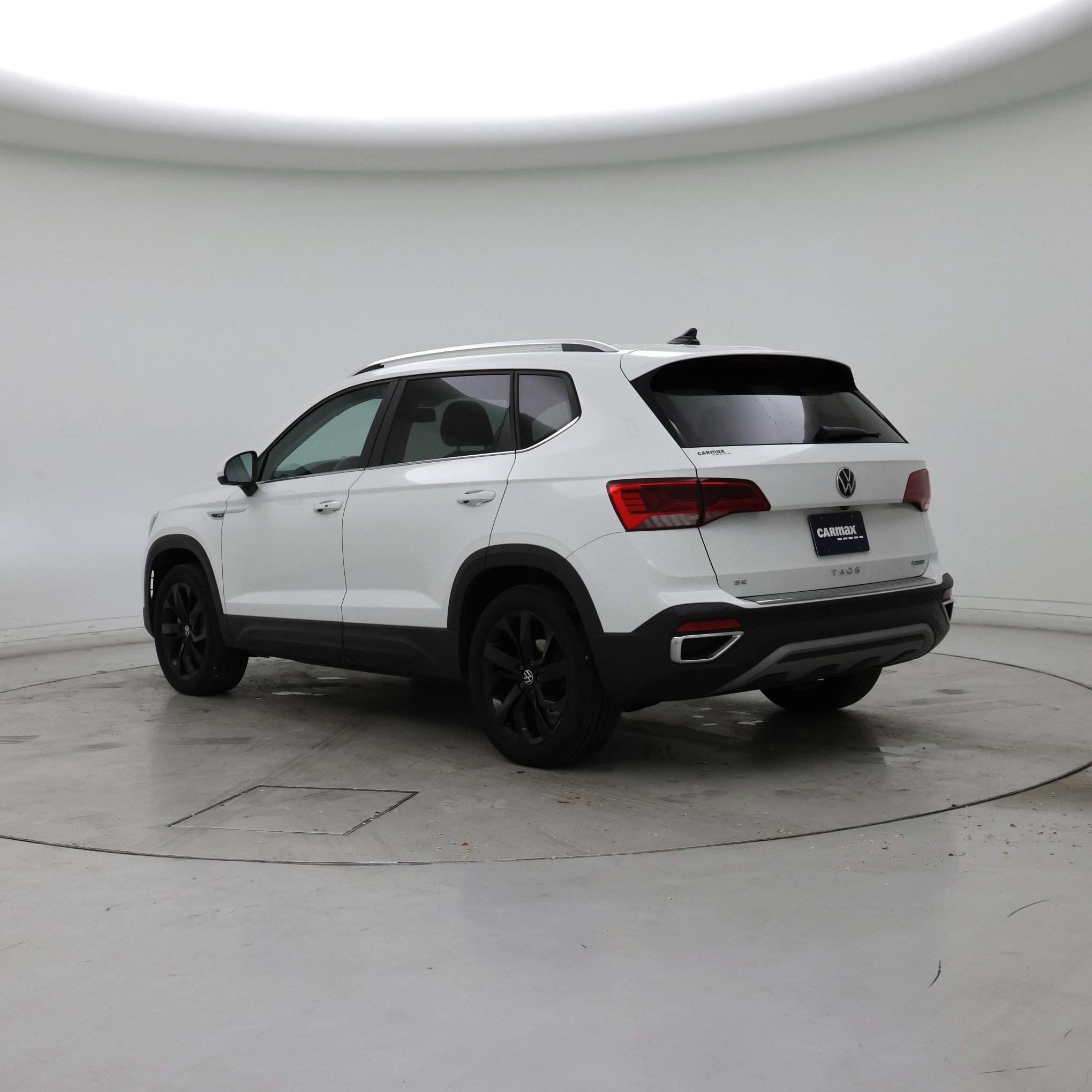 Thumbnail: 2022 Volkswagen Taos - 2