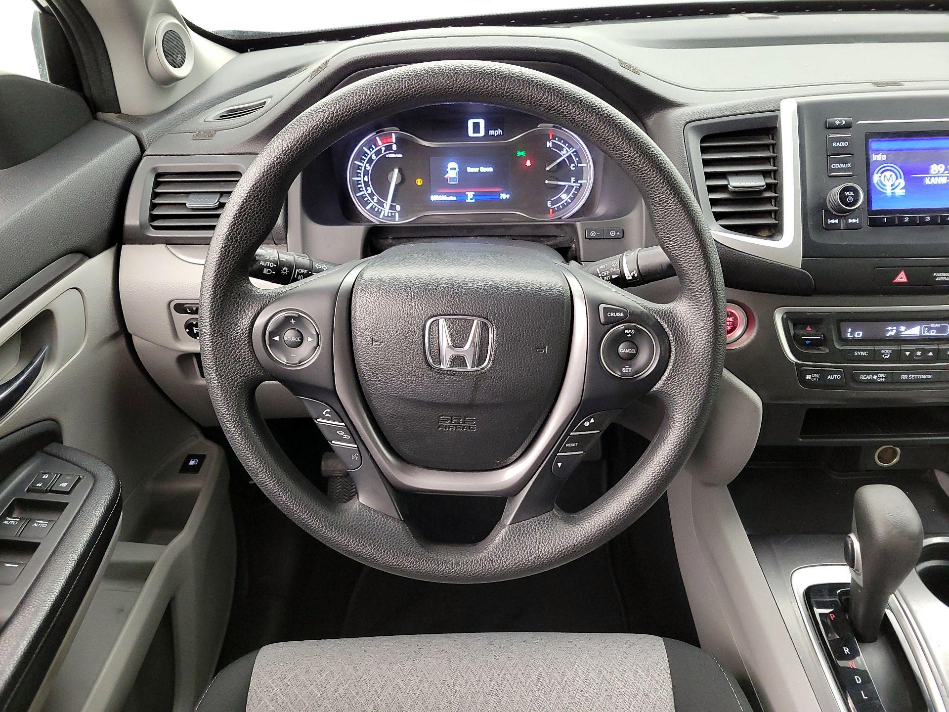 Thumbnail: 2017 Honda Ridgeline - 10