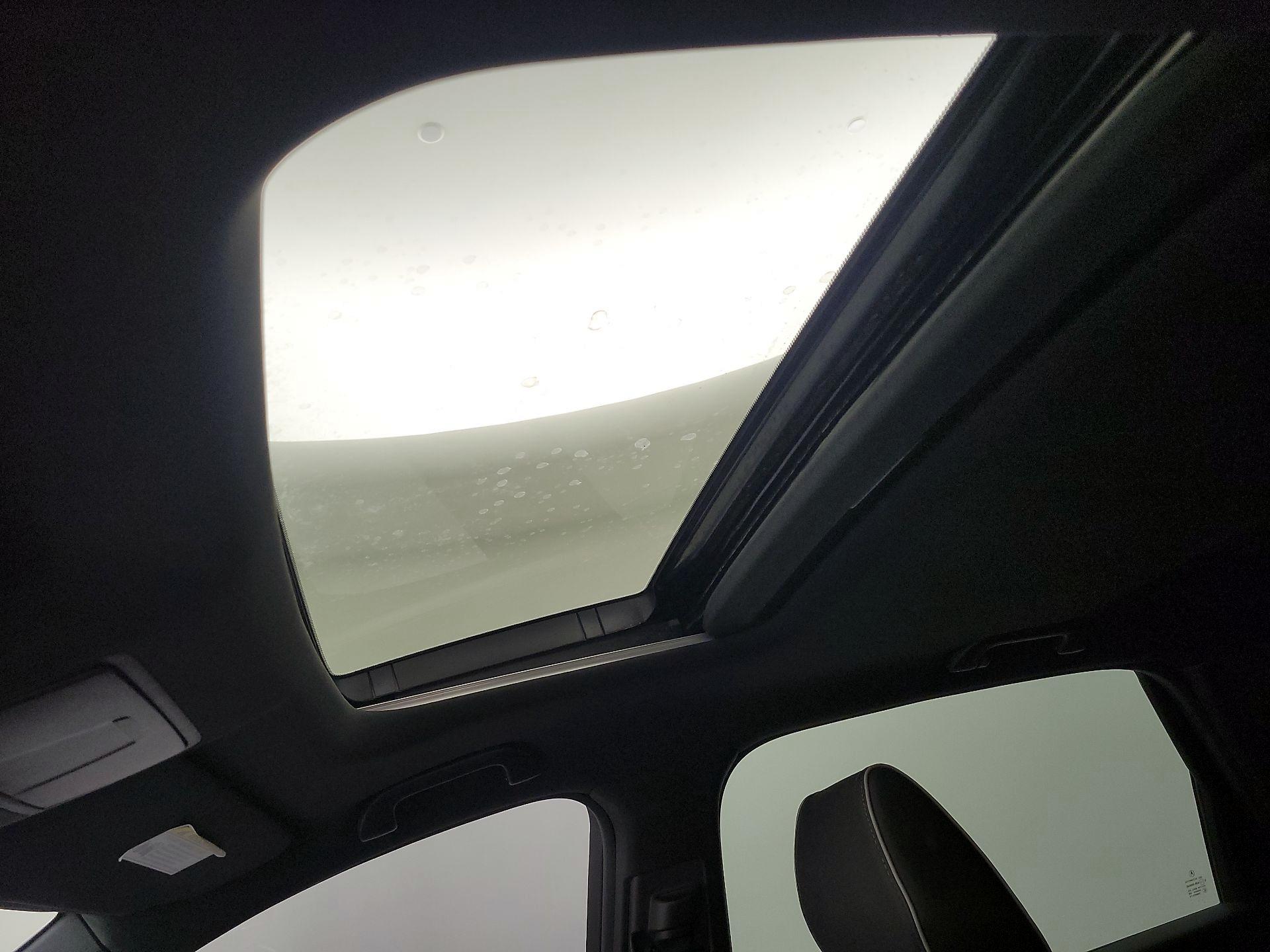 Thumbnail: 2019 Acura MDX - 19