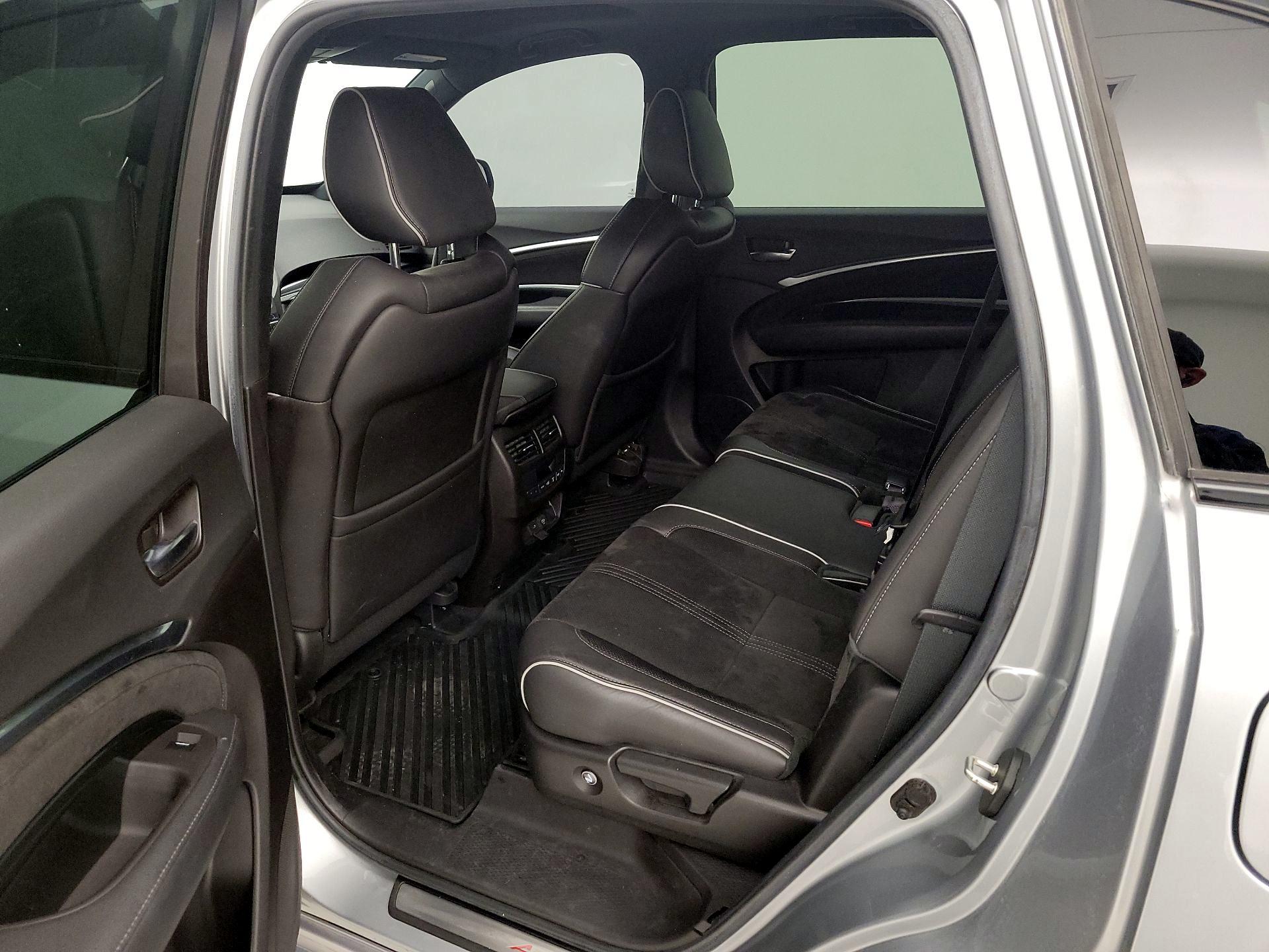 Thumbnail: 2019 Acura MDX - 20