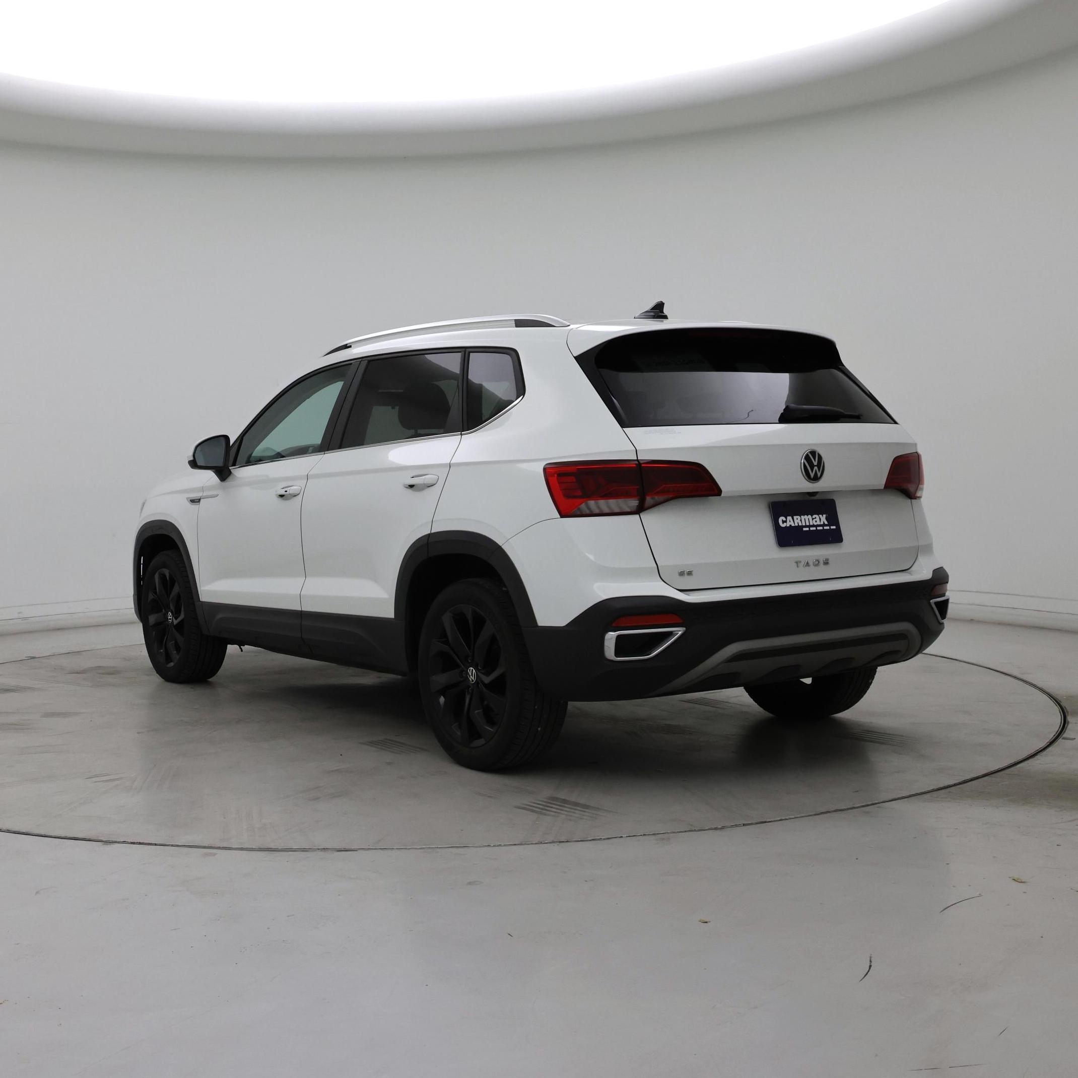 Thumbnail: 2022 Volkswagen Taos - 2