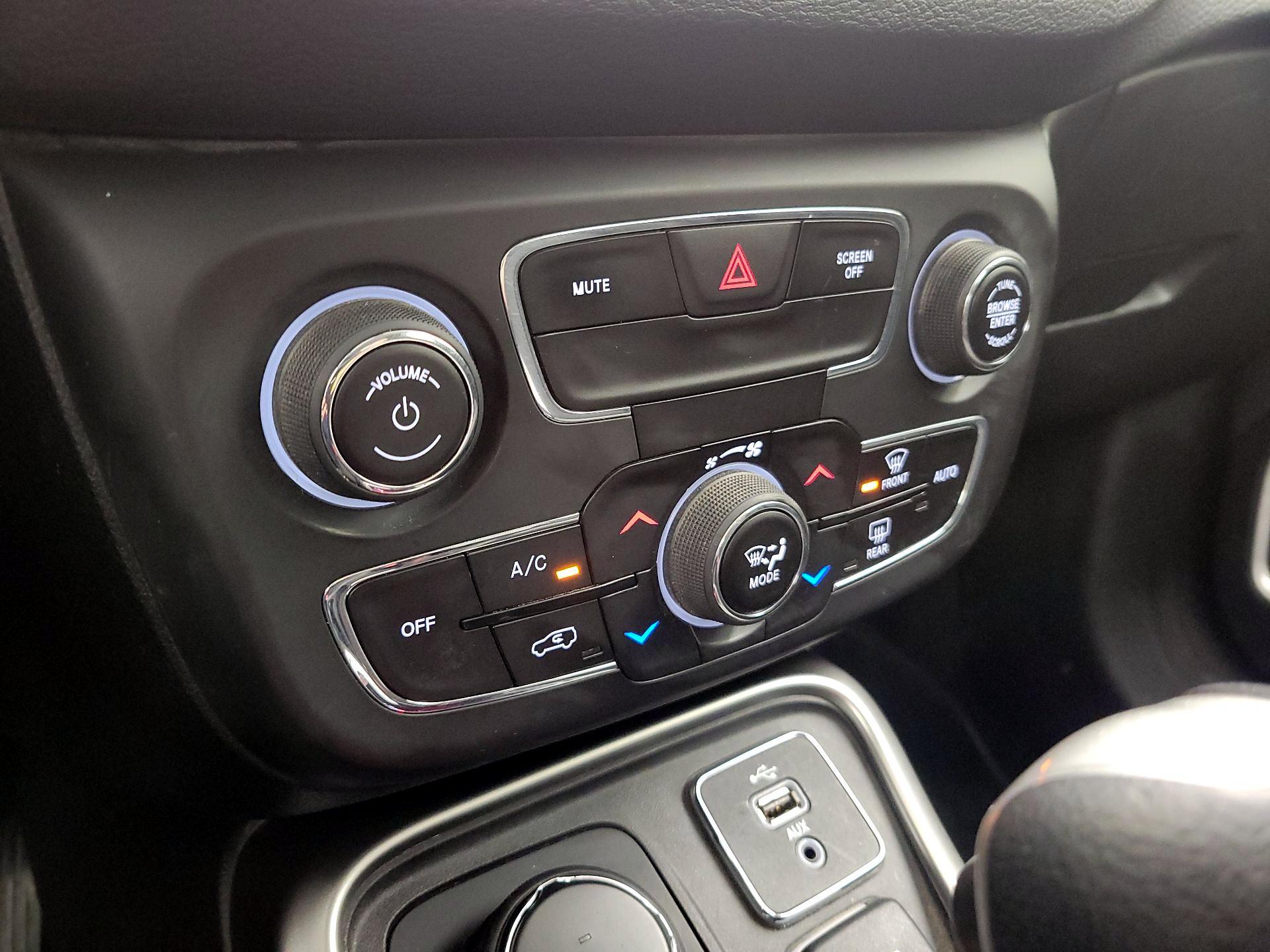 Thumbnail: 2019 Jeep Compass - 14