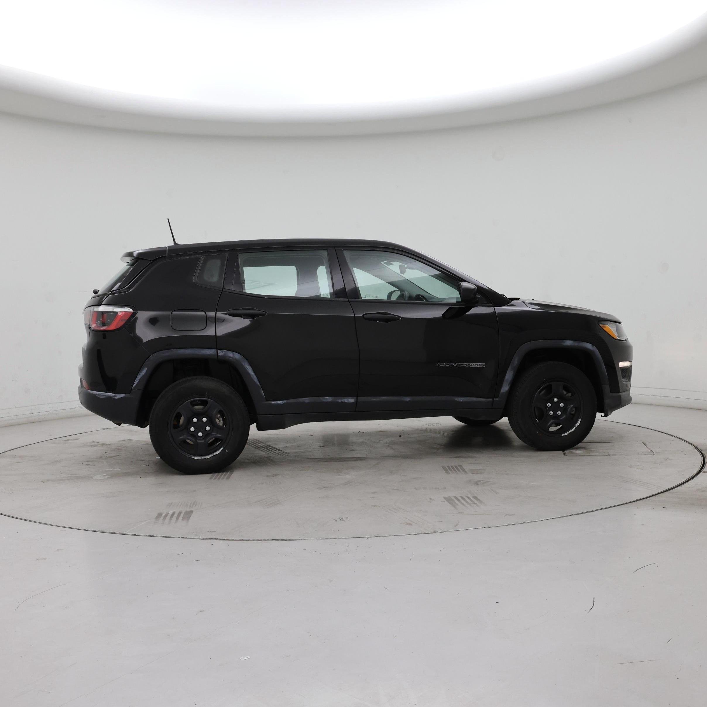 Thumbnail: 2019 Jeep Compass - 7