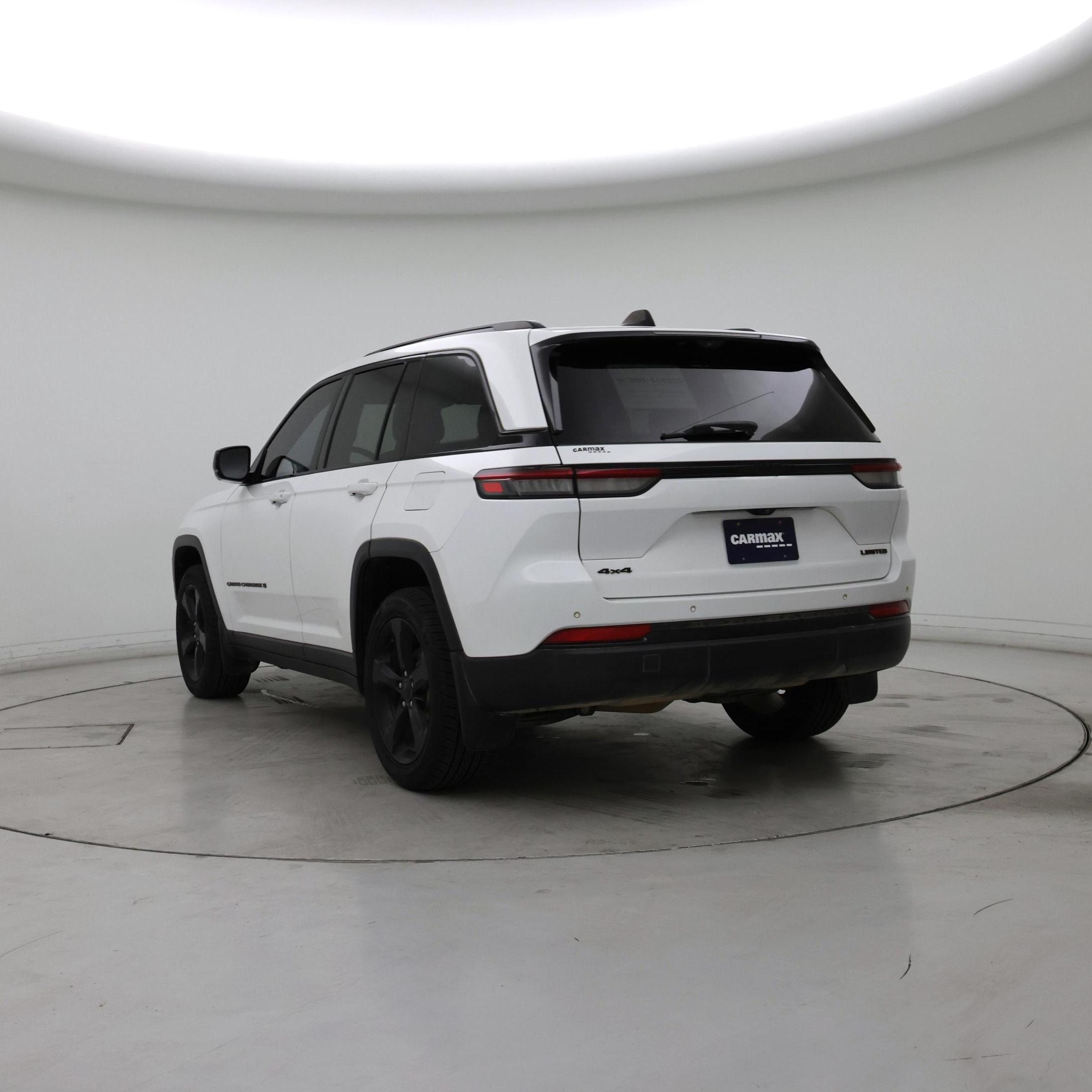 Thumbnail: 2023 Jeep Grand Cherokee - 2