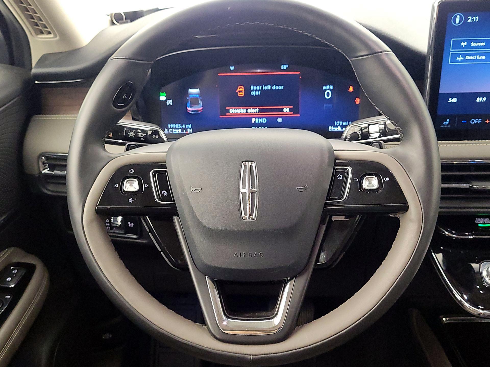 Thumbnail: 2024 Lincoln Corsair - 10