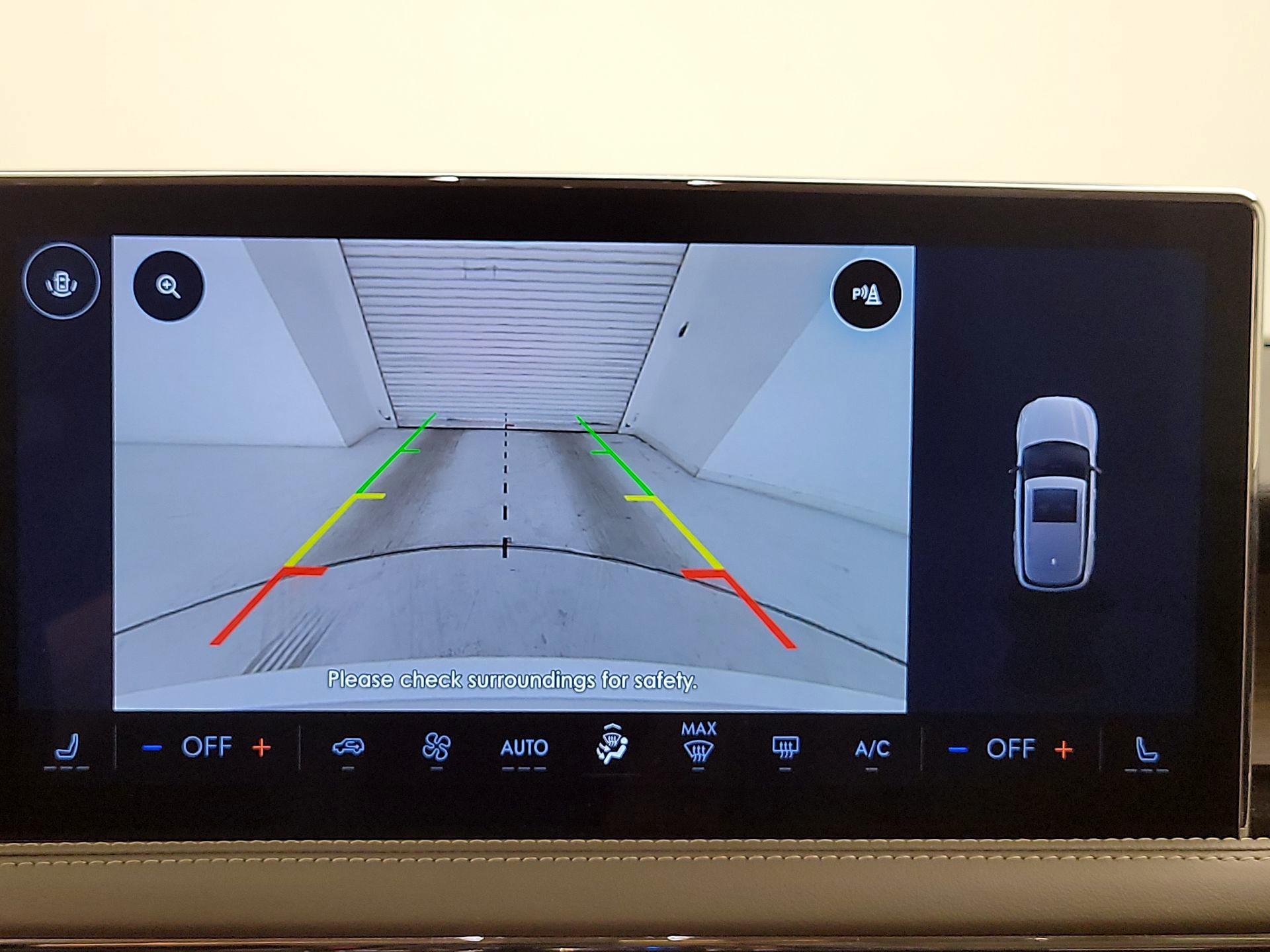 Thumbnail: 2024 Lincoln Corsair - 15