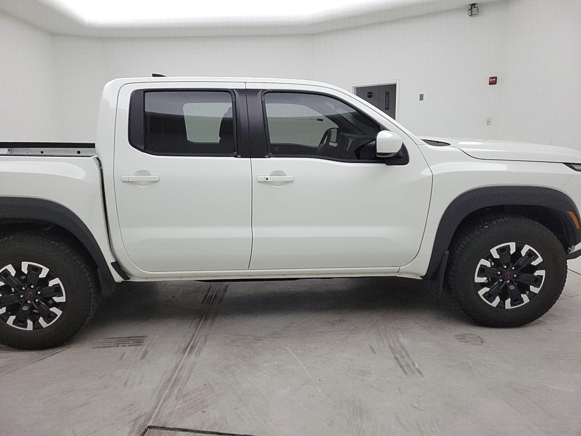 Thumbnail: 2024 Nissan Frontier - 4