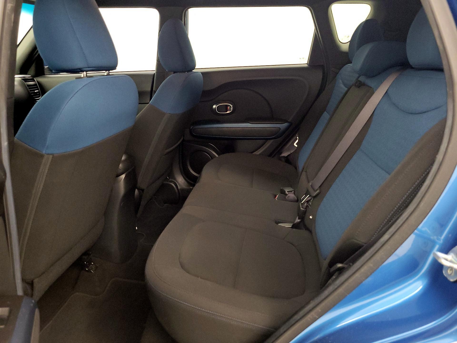Thumbnail: 2015 Kia Soul - 20