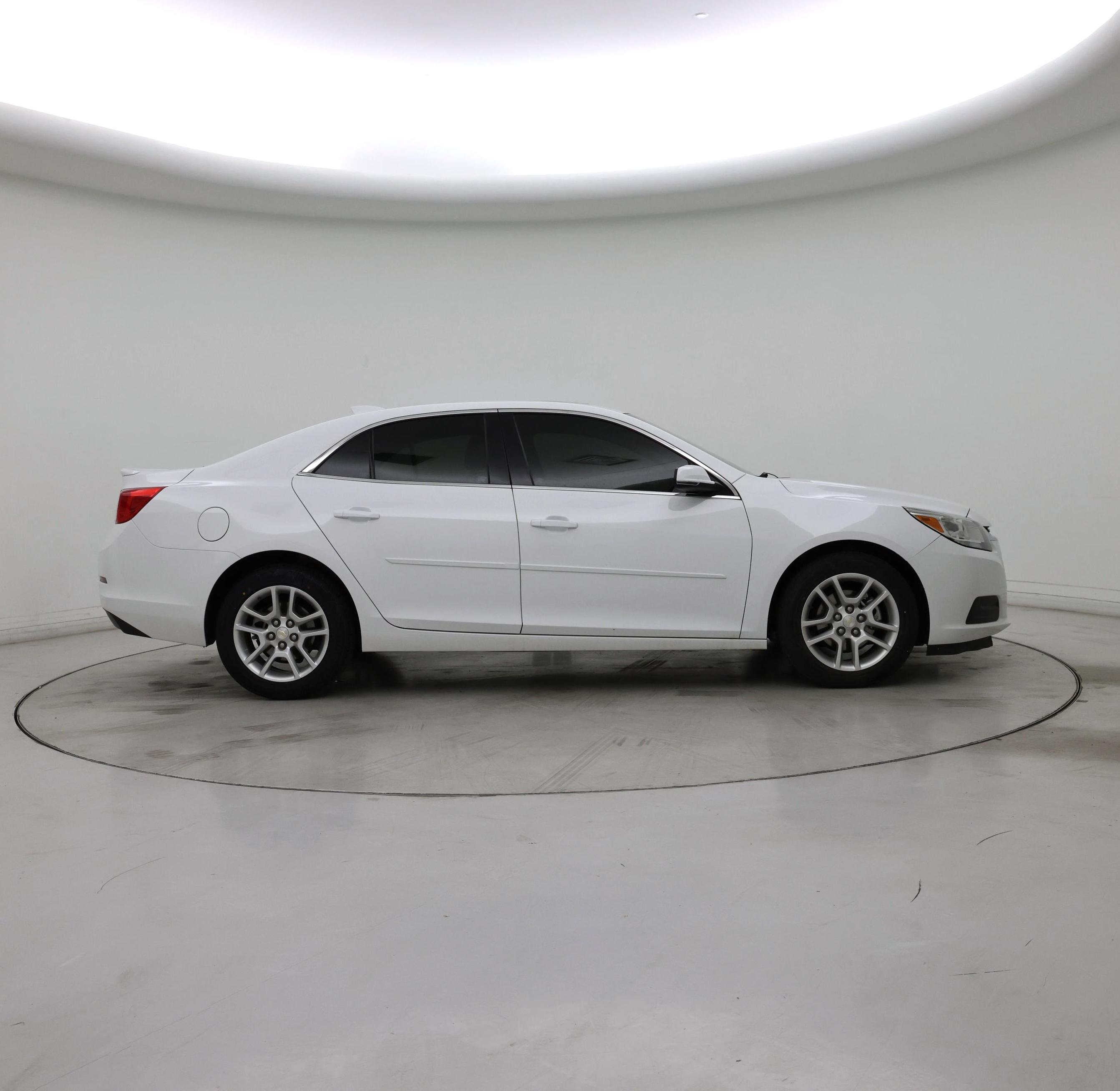 Thumbnail: 2015 Chevrolet Malibu - 7