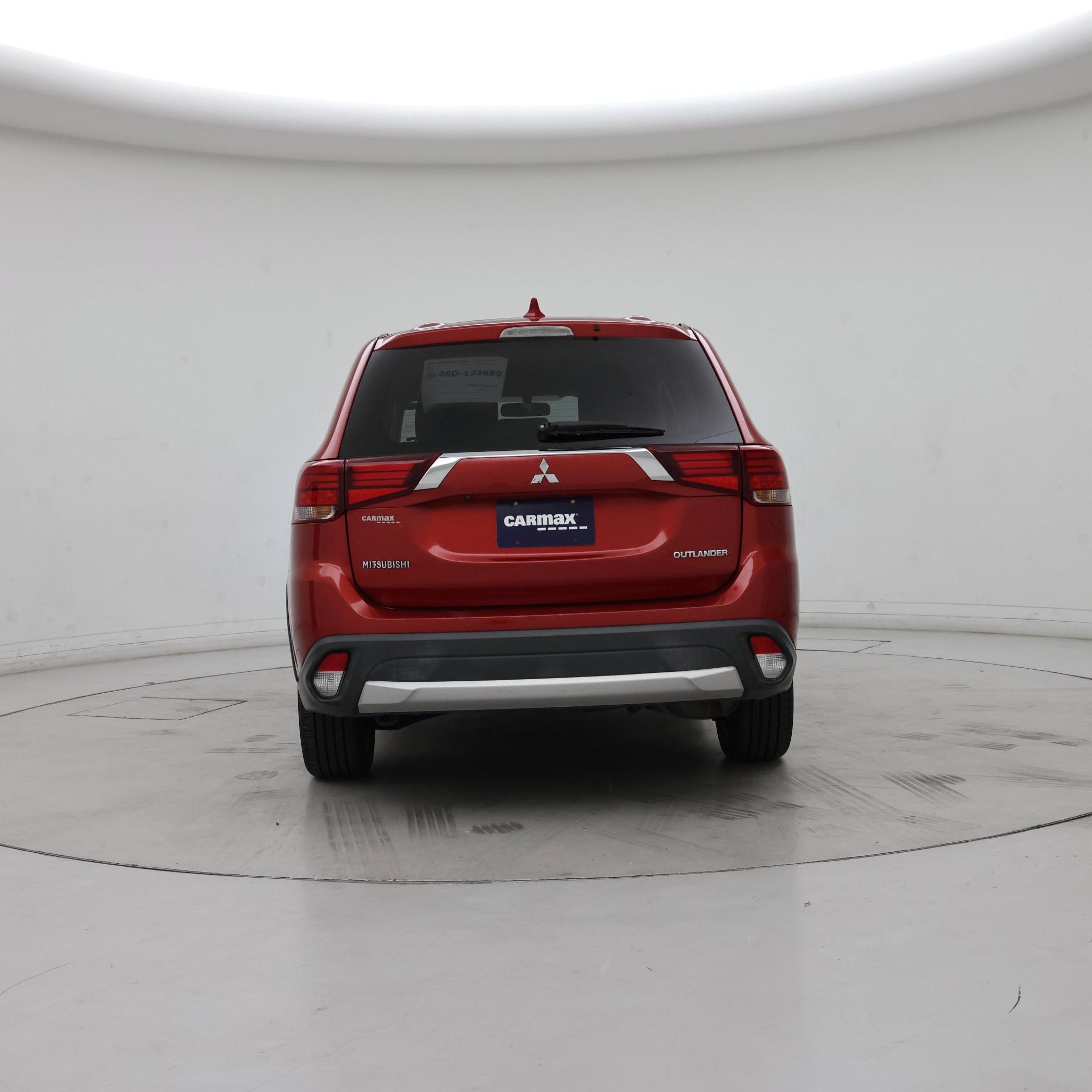 Thumbnail: 2018 Mitsubishi Outlander - 6